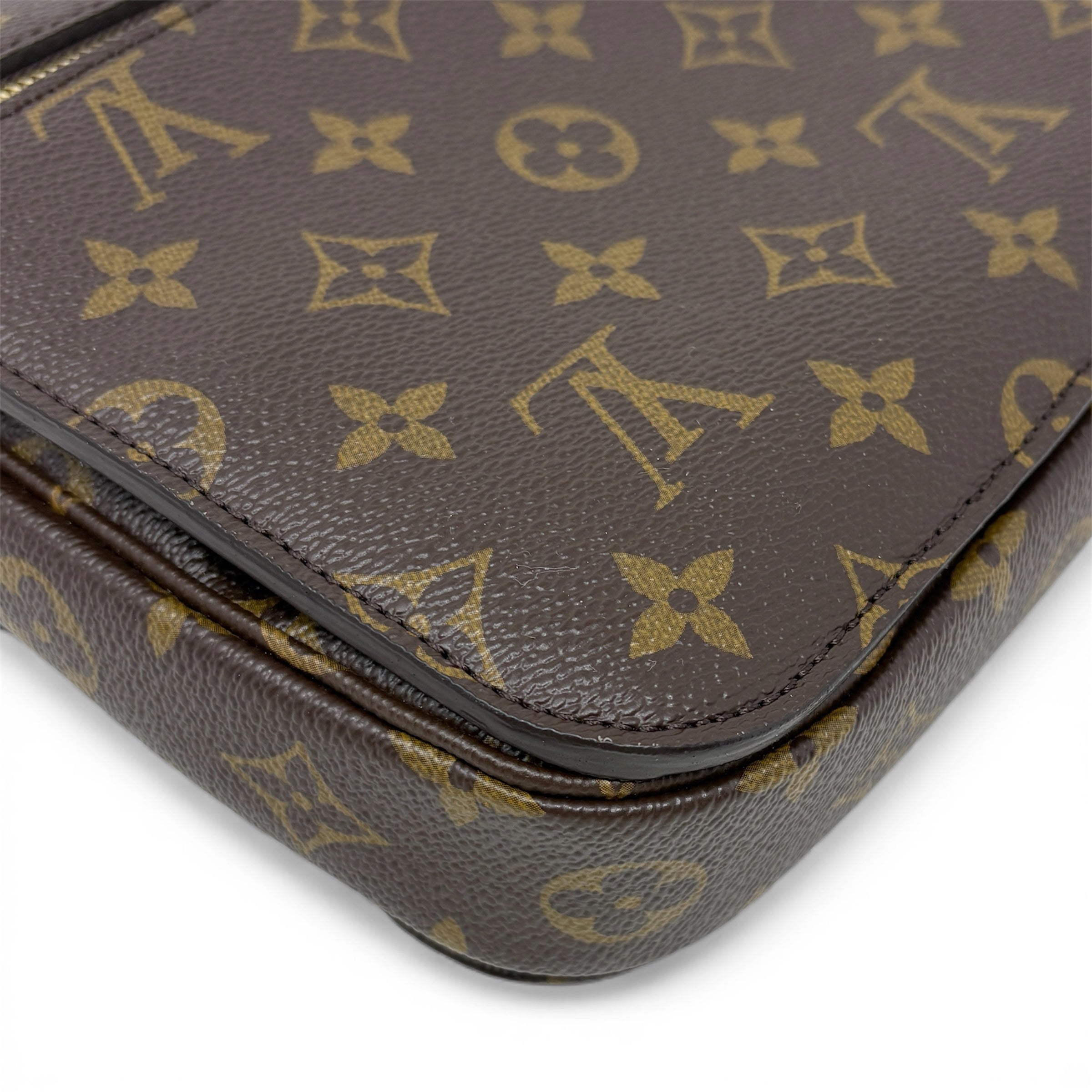 Louis Vuitton Monogram Pochette Metis