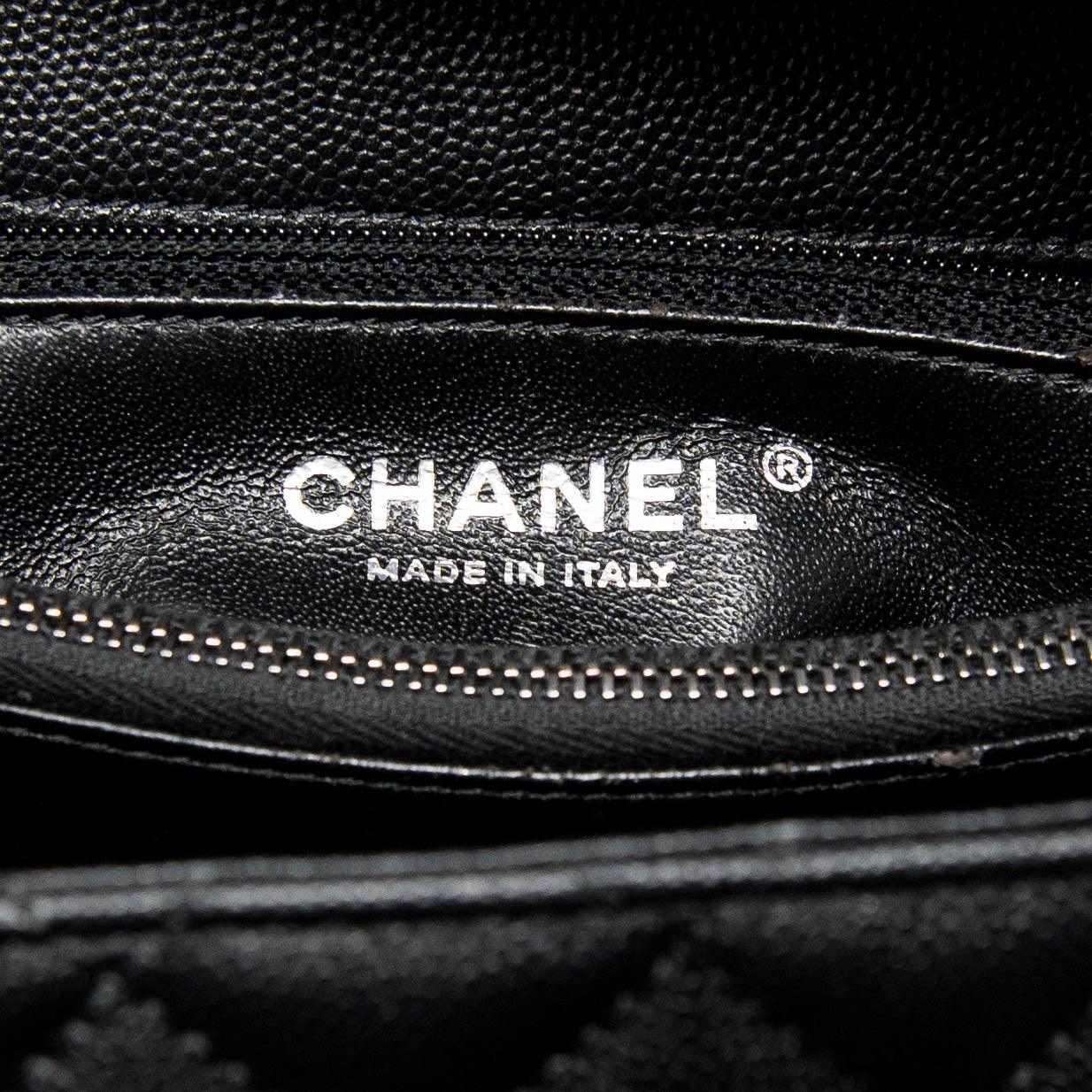 Chanel Black Medium Coco Lizard Handle