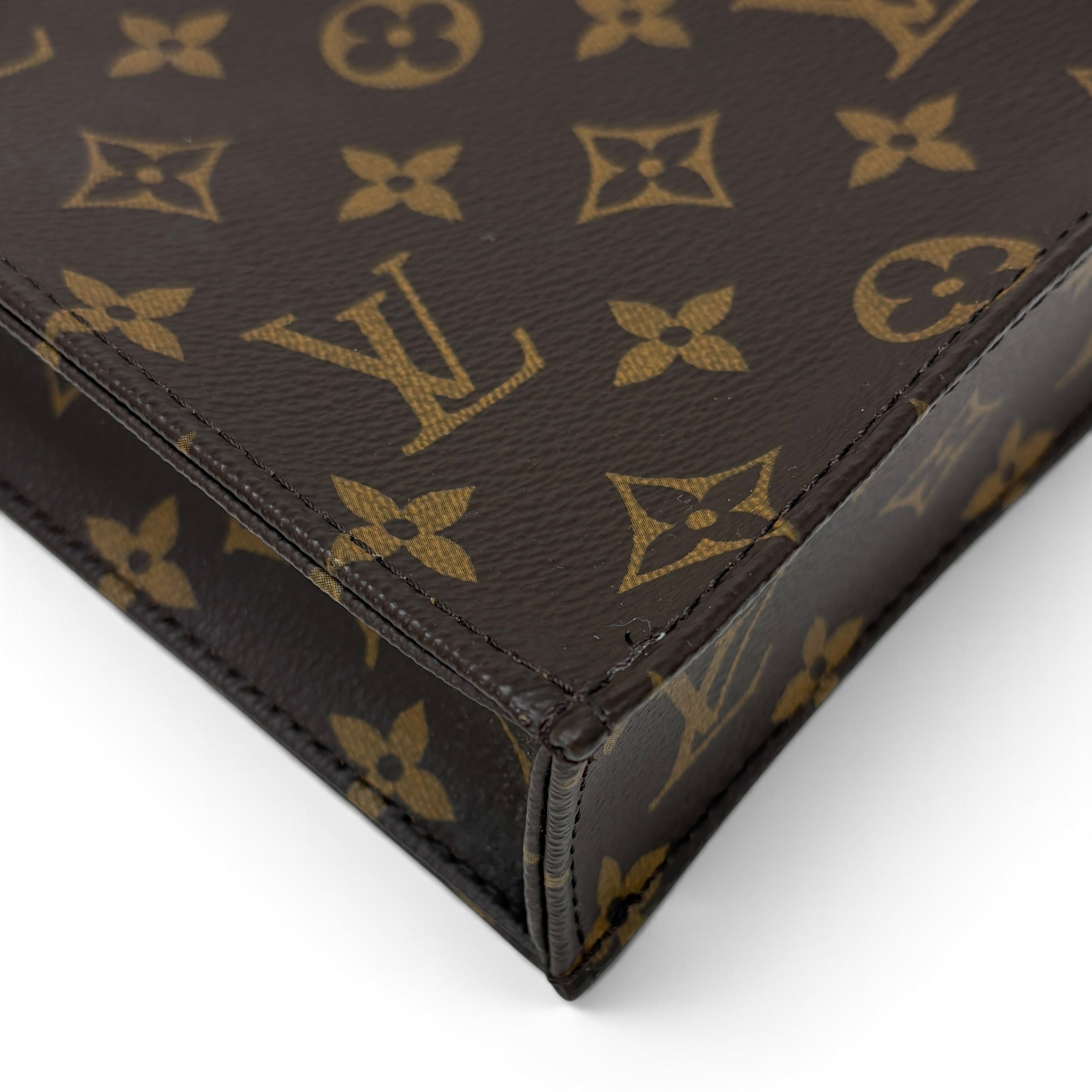 Louis Vuitton Monogram Petit  Sac Plat