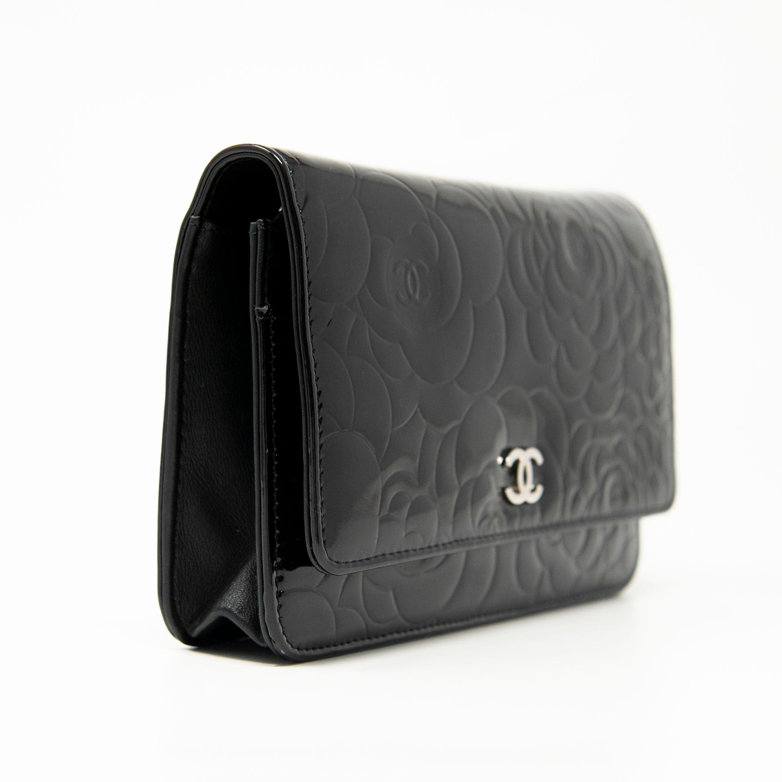 Chanel Black Camellia Wallet On Chain