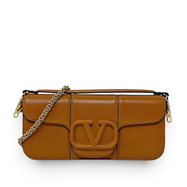 ヤン・ドゥイッチ エコールヴァローナ Valentino Brown Vlogo Loco Bag | Jadore Couture