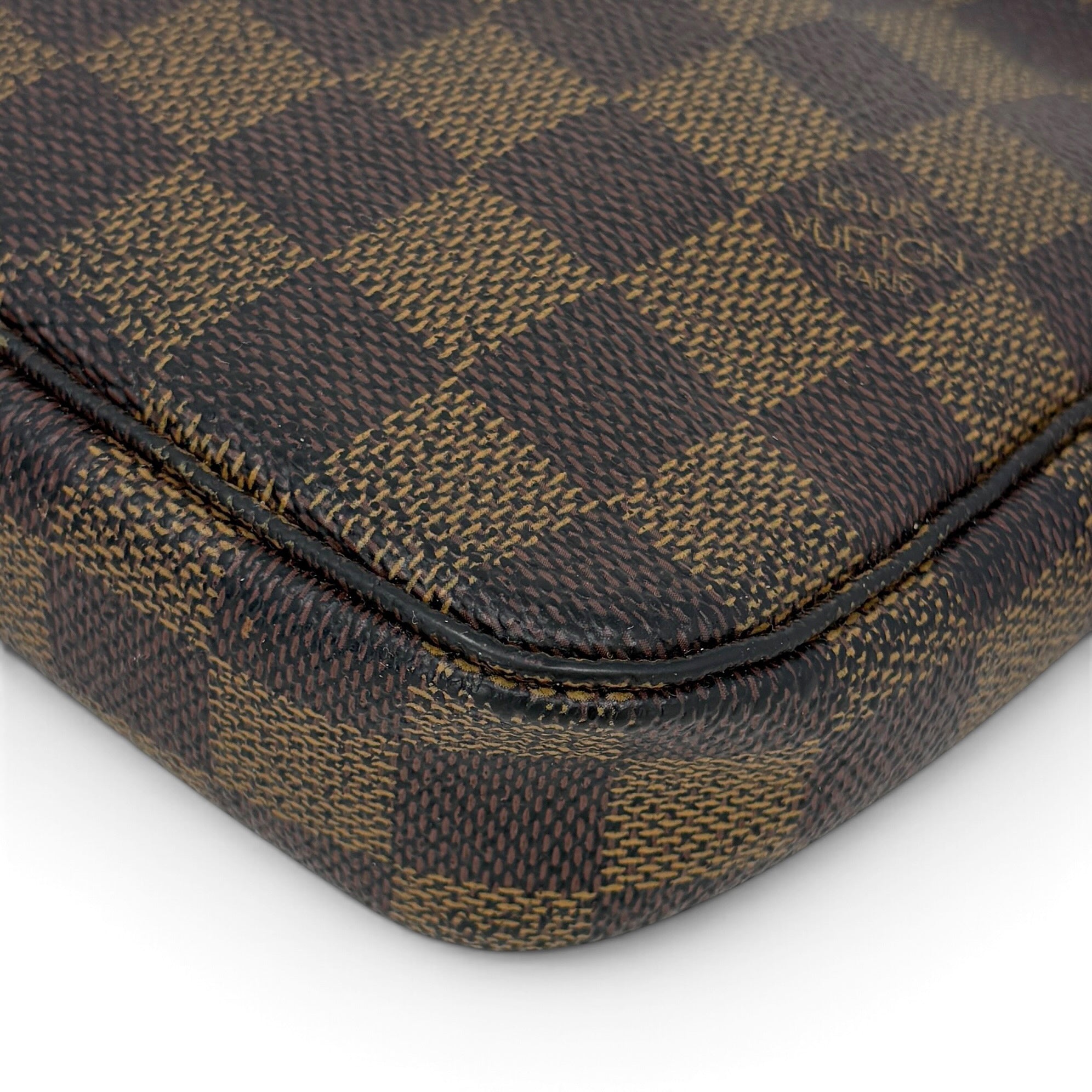Louis Vuitton Damier Ebene Pochette Accessoires