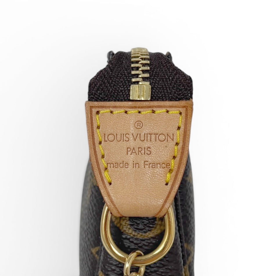 Louis Vuitton Monogram Mini Pochette