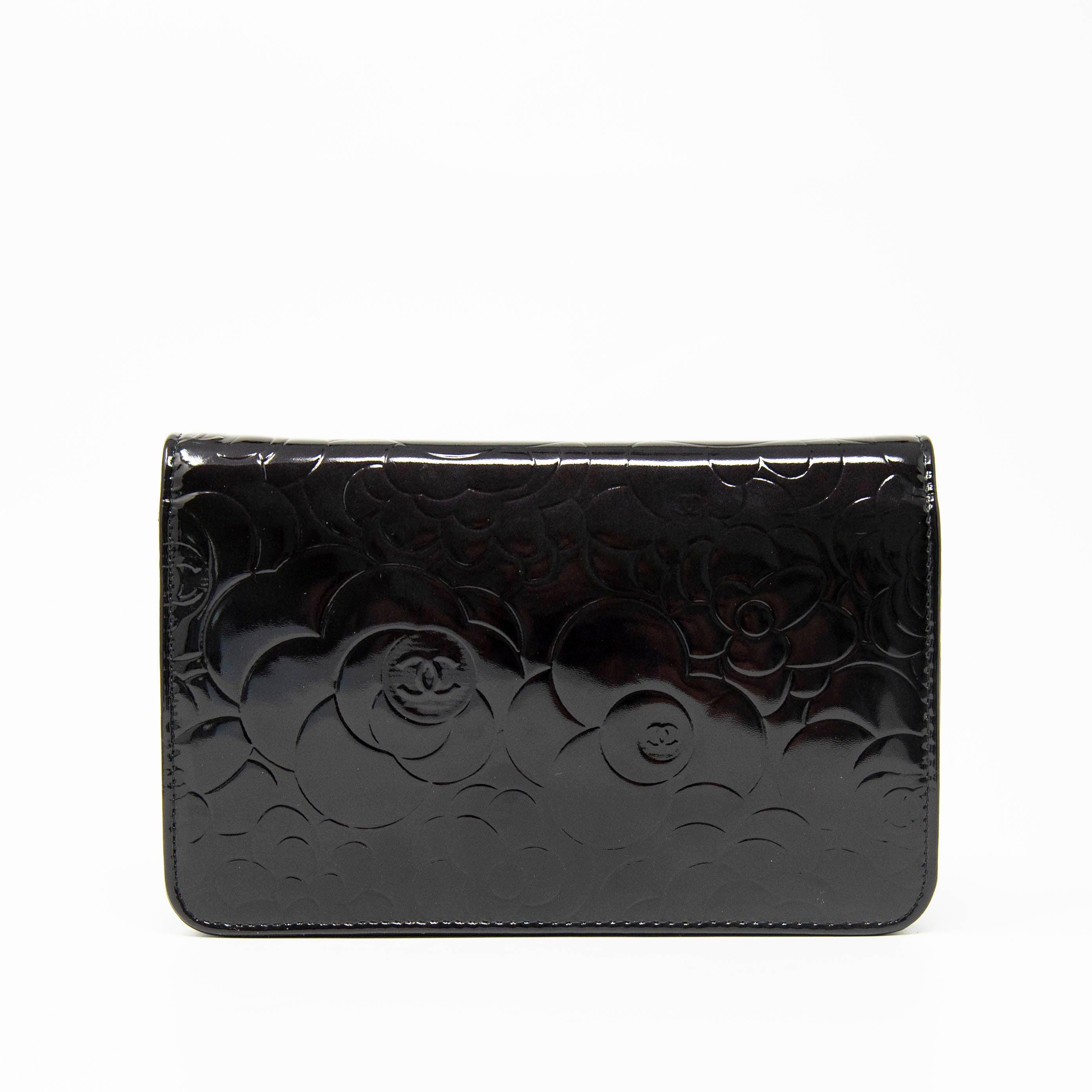 Chanel Black Camellia Wallet On Chain