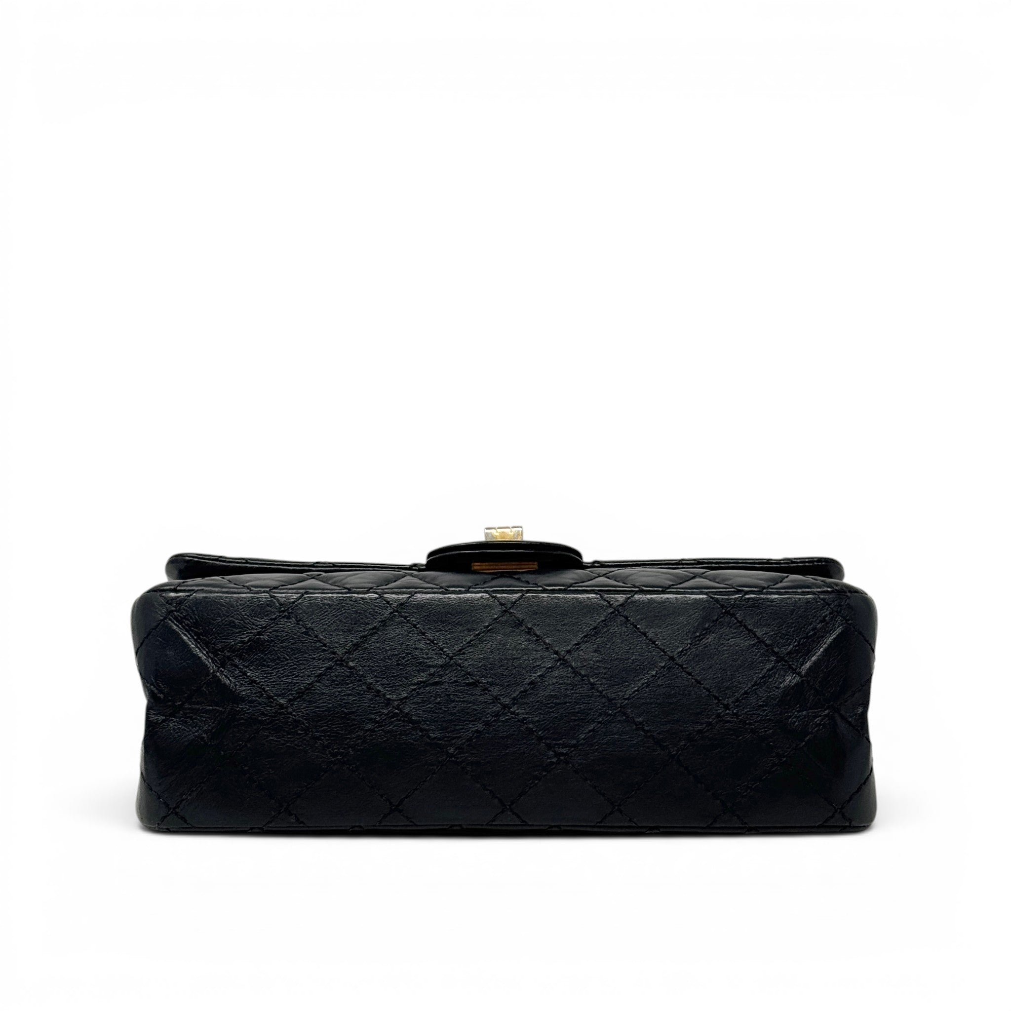 Chanel Black Calfskin 2.55 Reissue 225