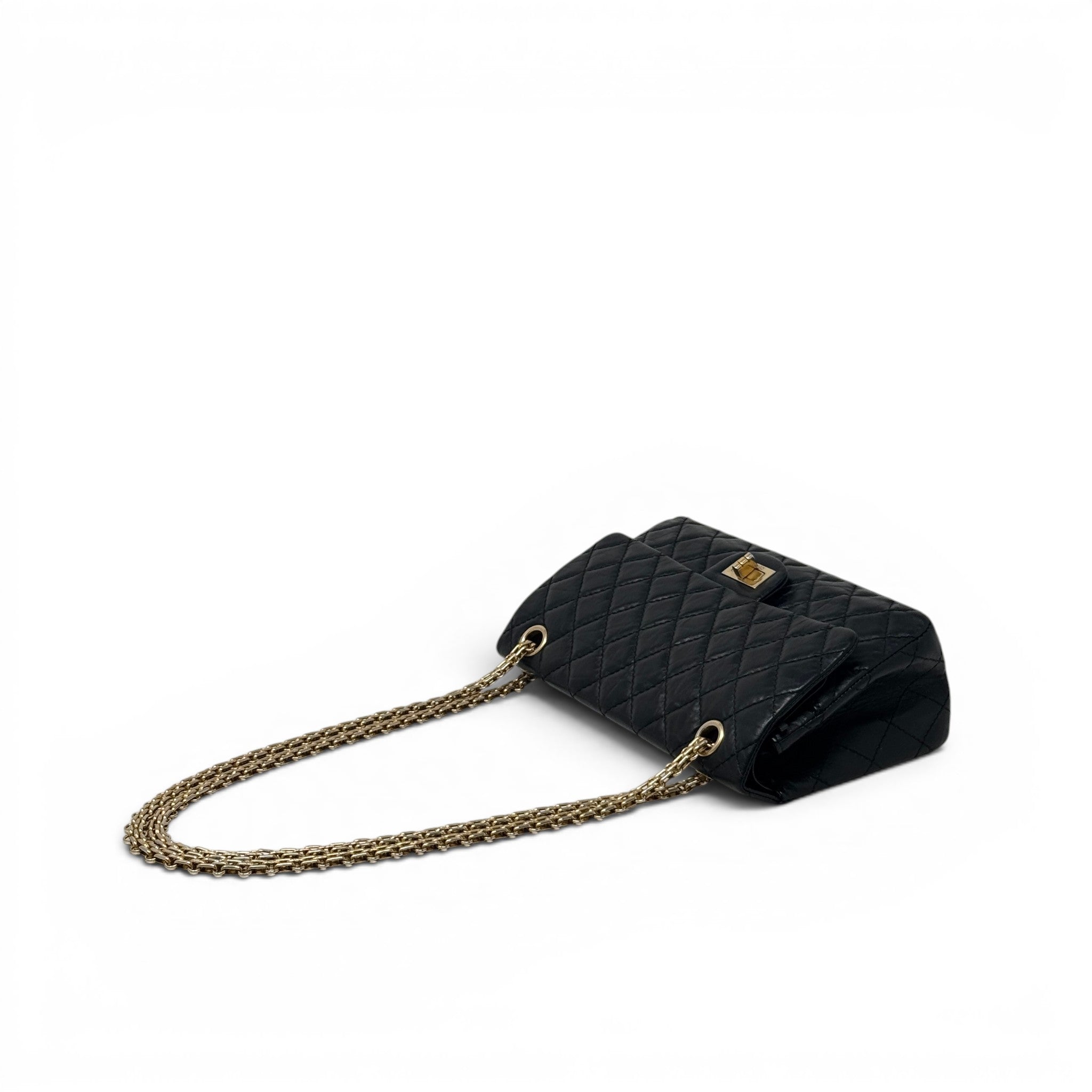 Chanel Black Calfskin 2.55 Reissue 225