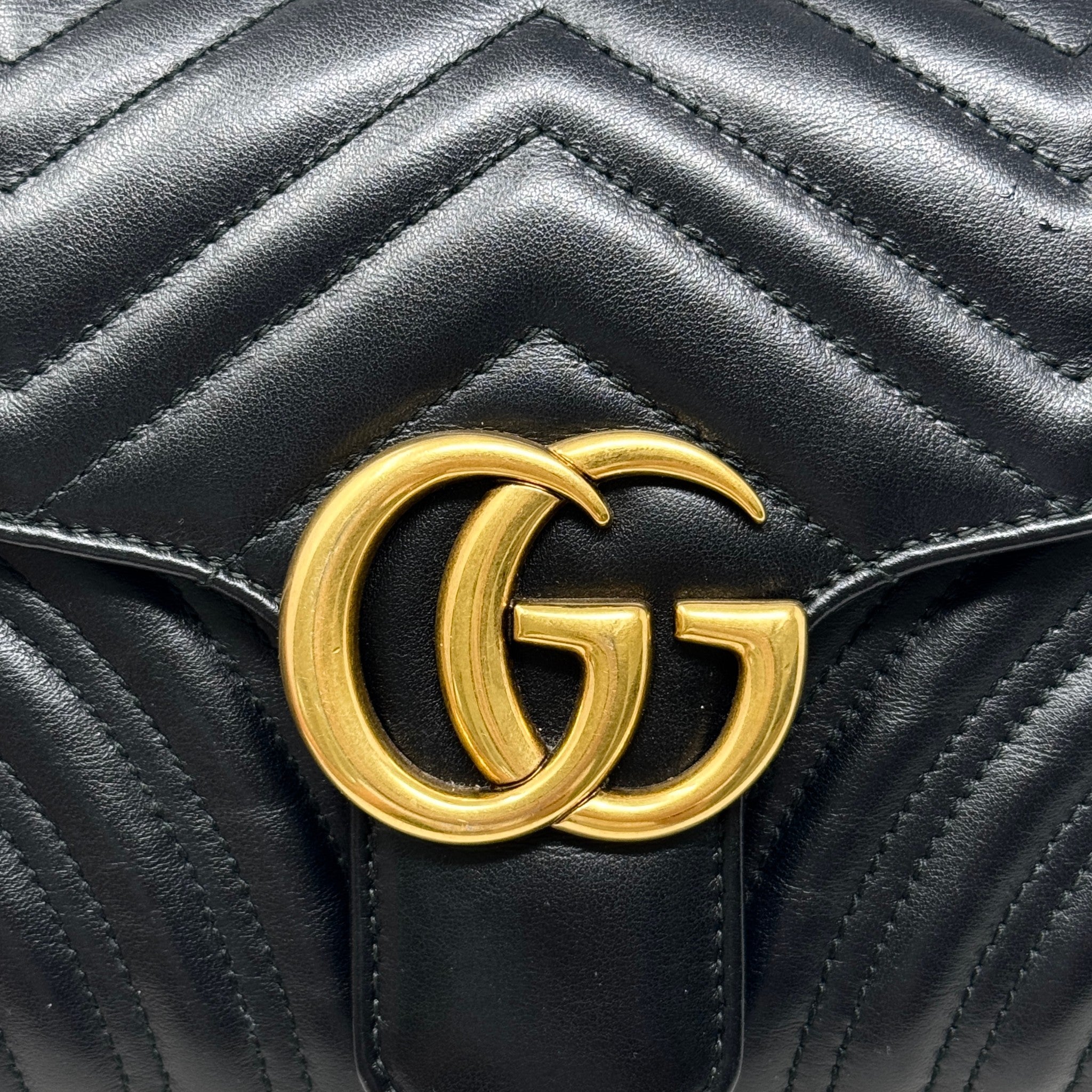 Gucci Black Medium GG Marmont Bag