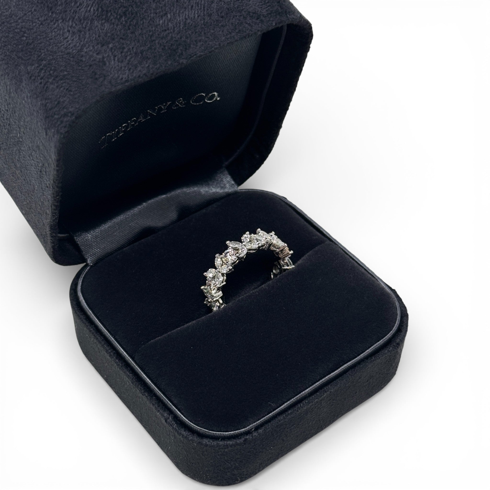 Tiffany & Co. Platinum Victoria Alternating Diamond Ring