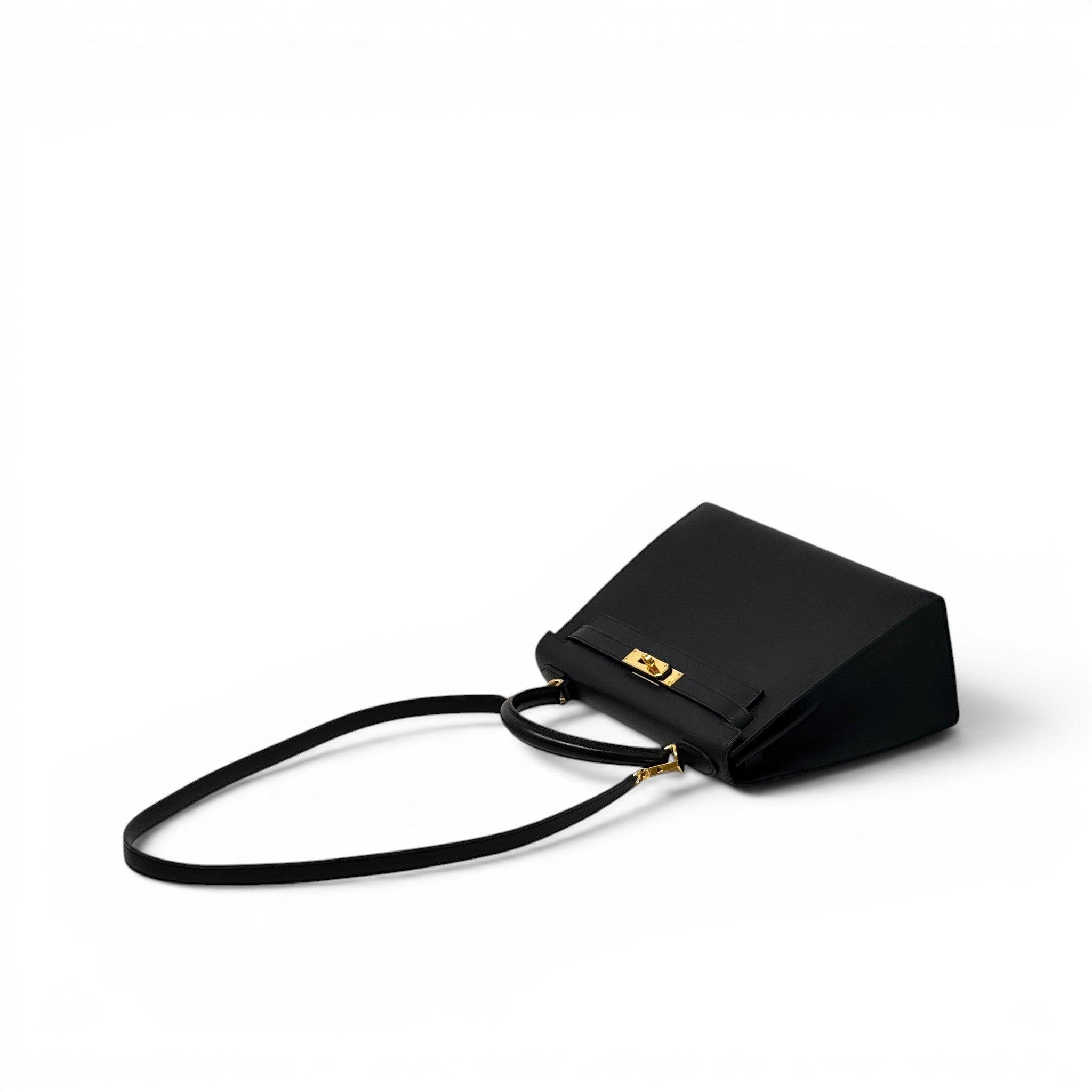 Hermes Noir Epsom Kelly 28