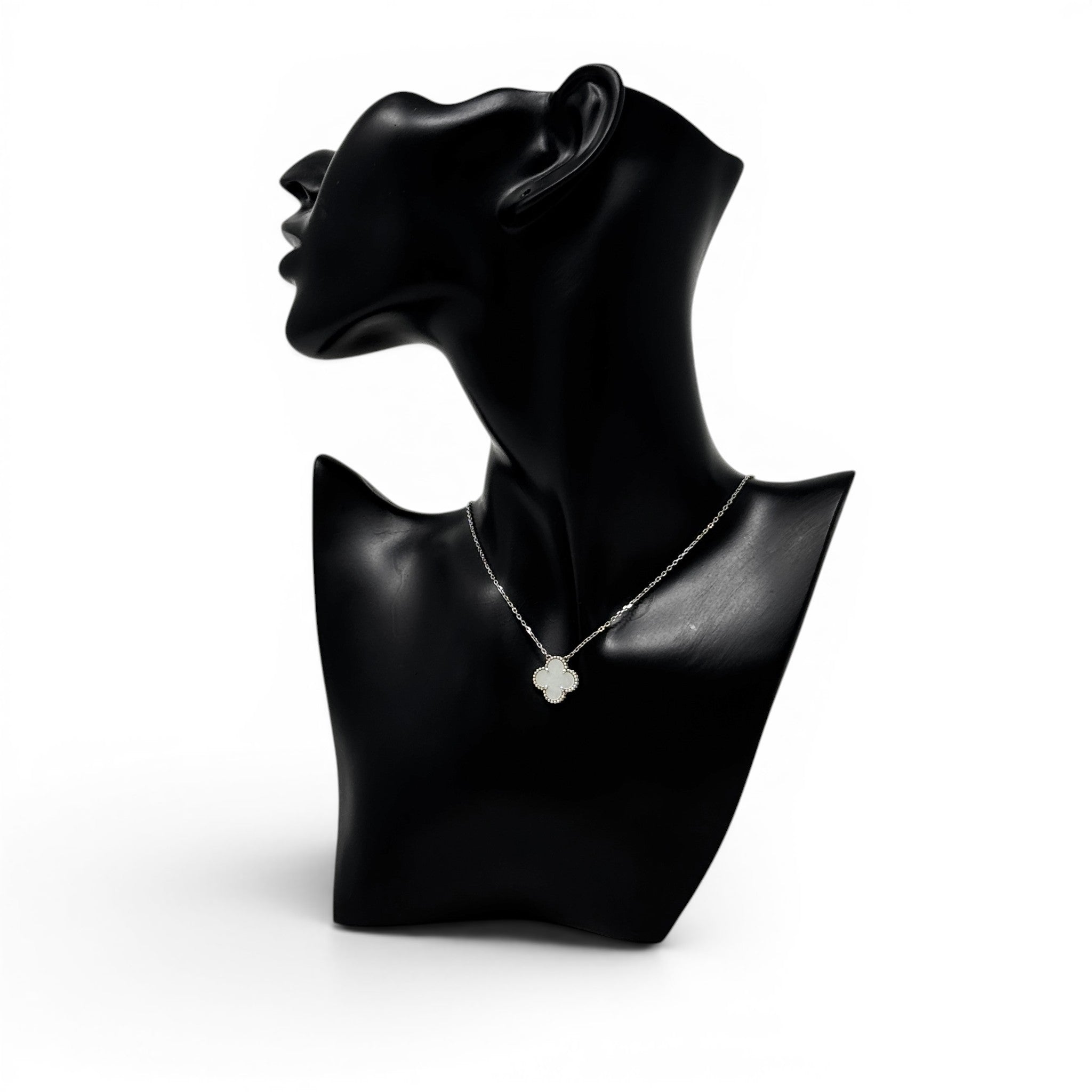 Van Cleef & Arpels Mother Of Pearl Vintage Alhambra Pendant
