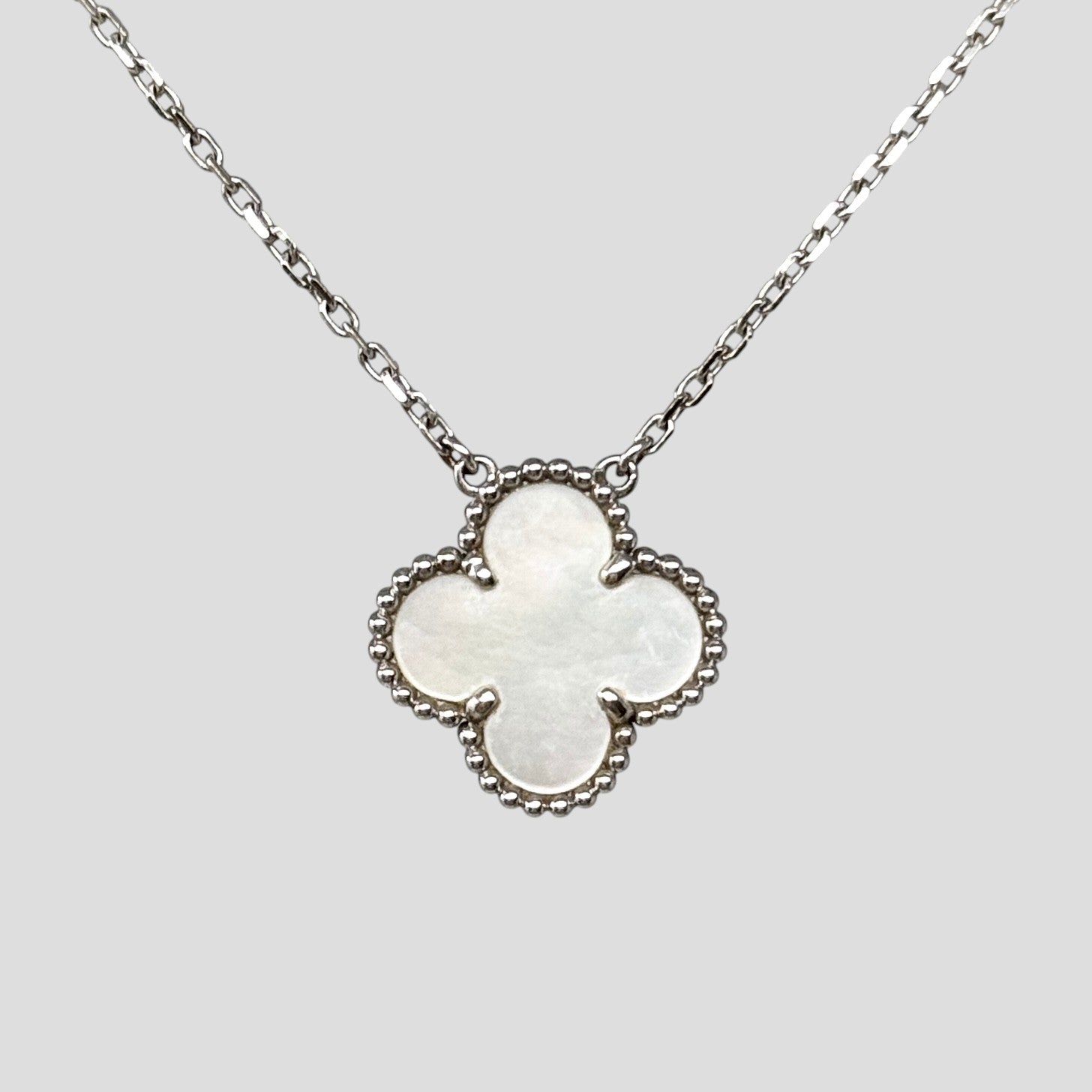 Van Cleef & Arpels Mother Of Pearl Vintage Alhambra Pendant