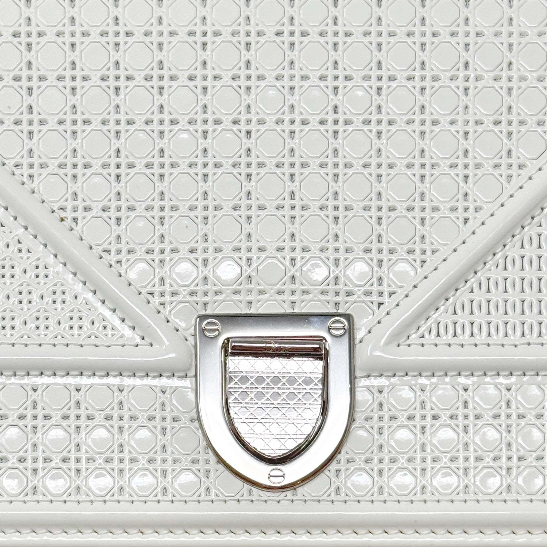 Dior White Small Micro-cannage Diorama Flap