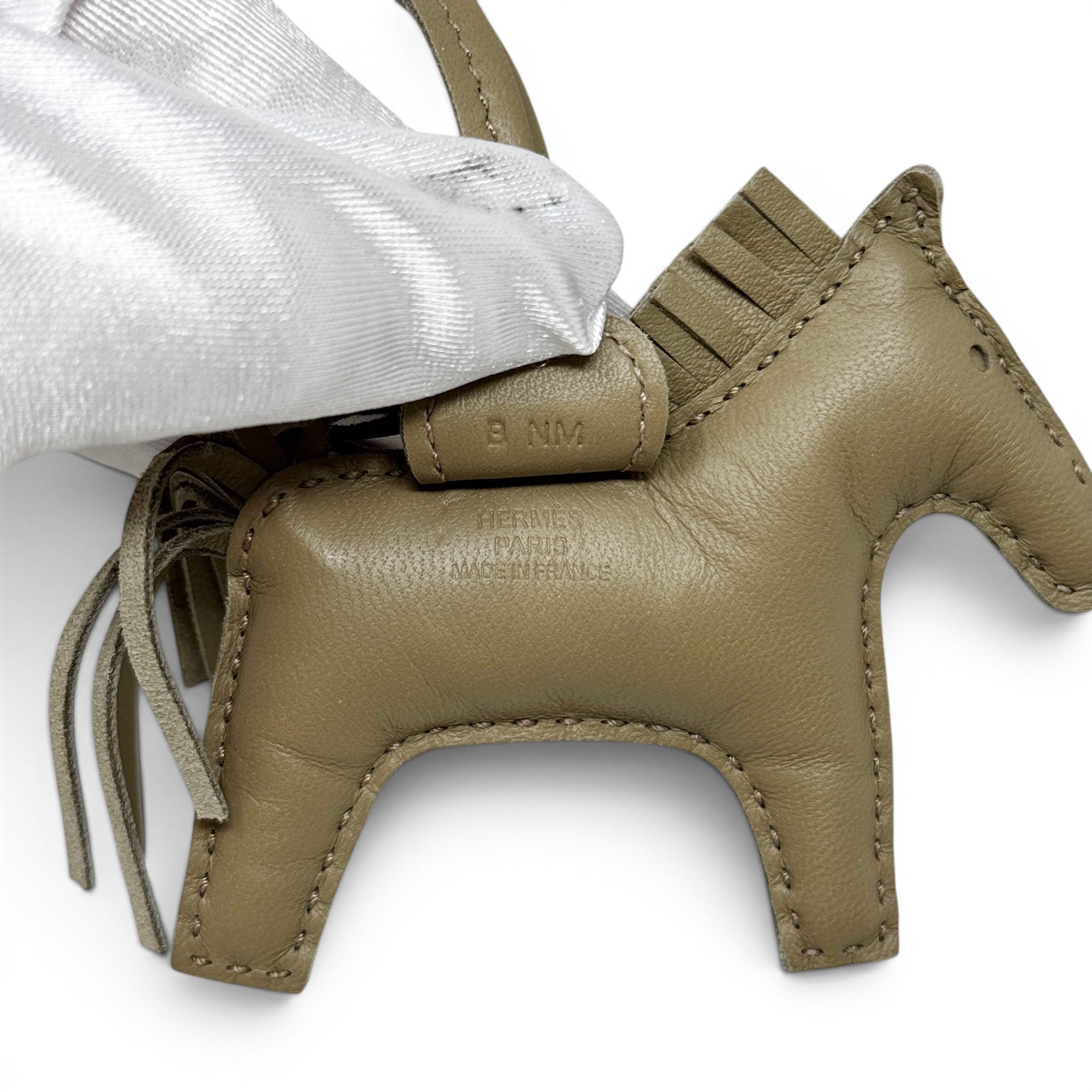 Hermes Beige Marfa Rodeo PM