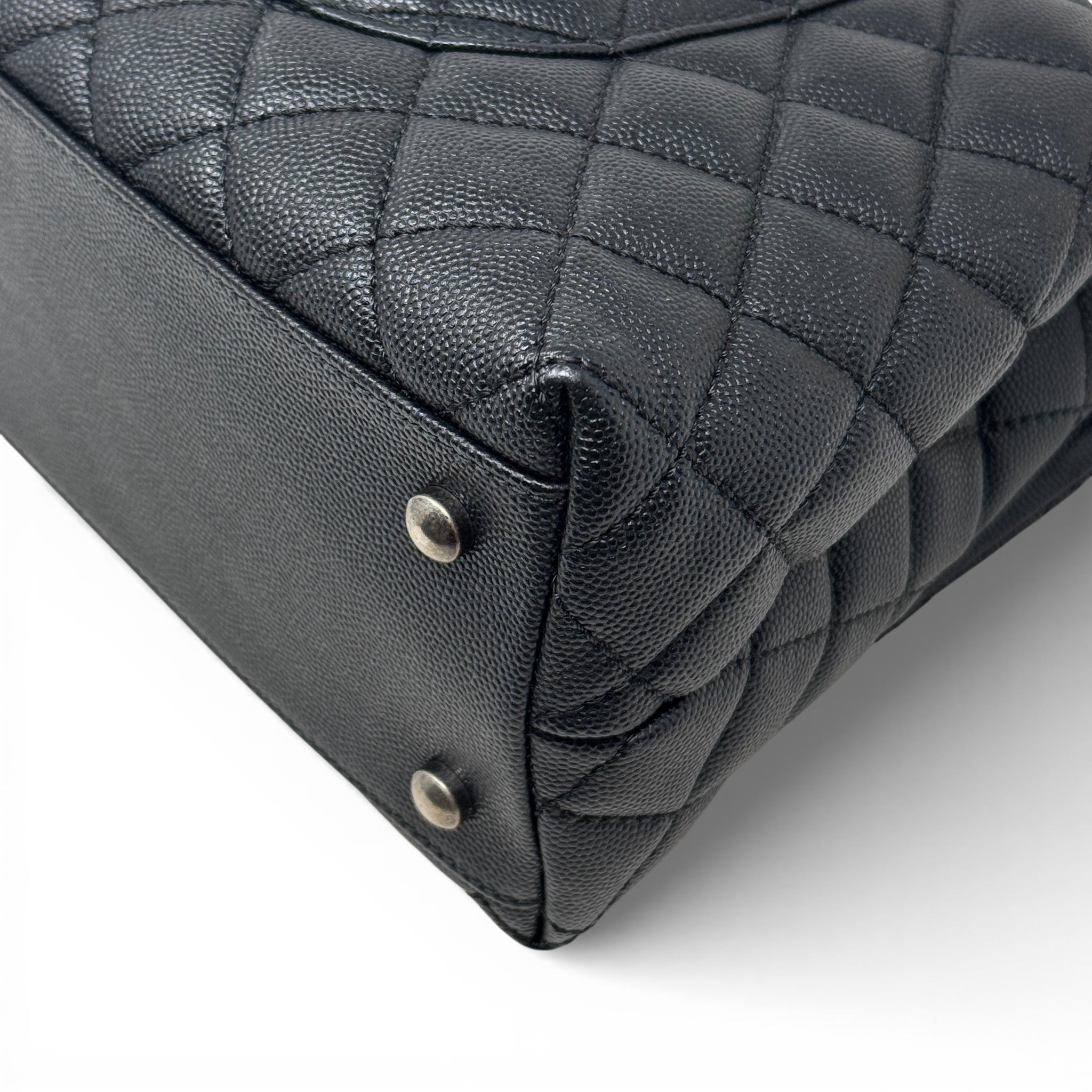 Chanel Black Medium Coco Lizard Handle