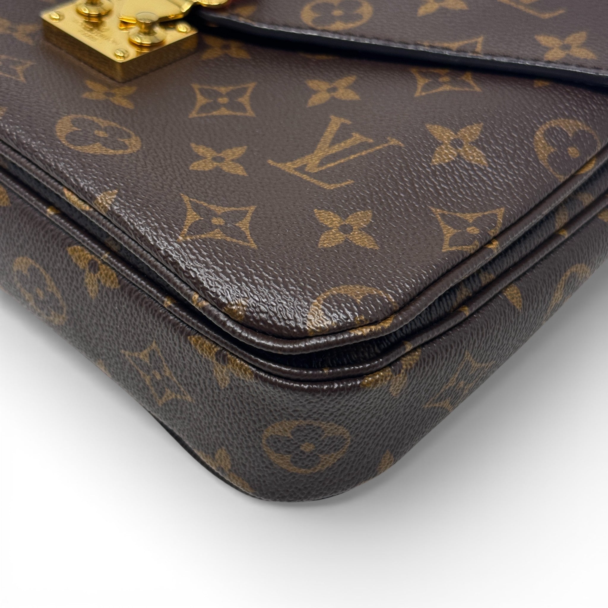 Louis Vuitton Monogram Pochette Metis