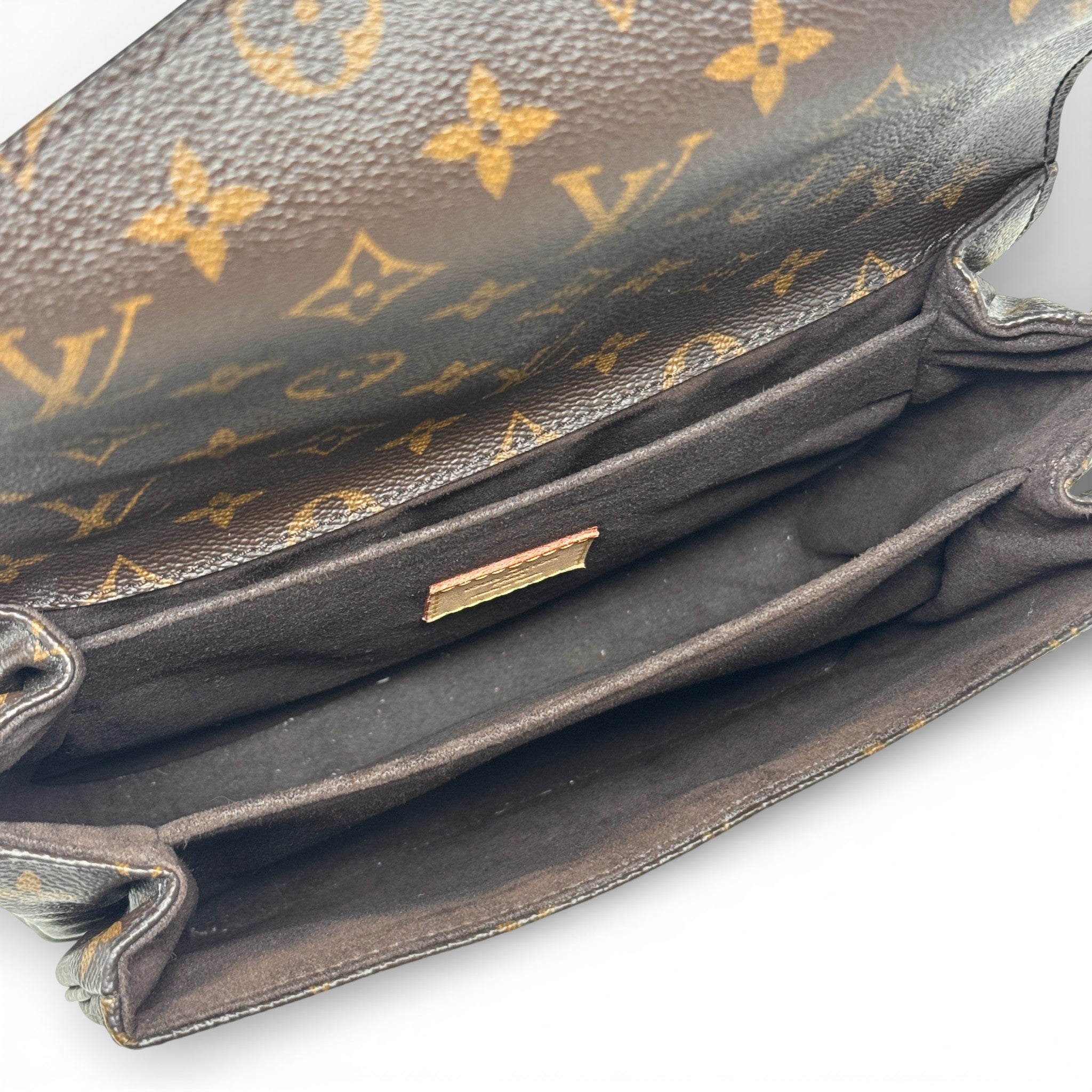 Louis Vuitton Monogram Pochette Metis
