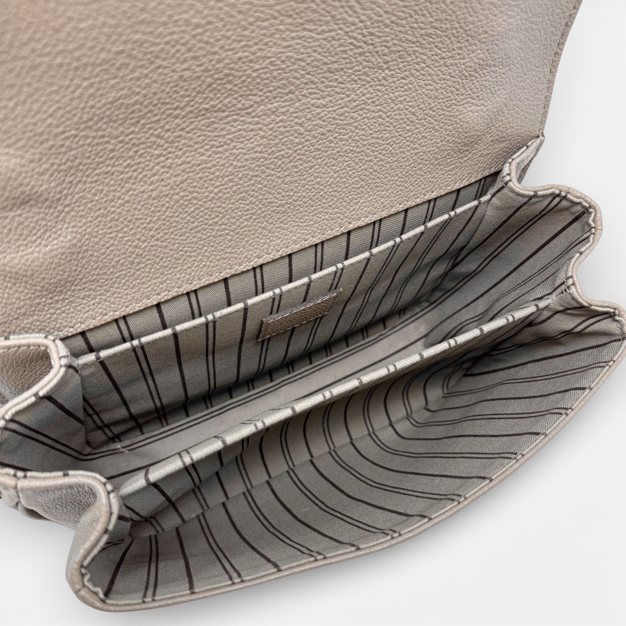 Louis Vuitton Turtledove Pochette Metis