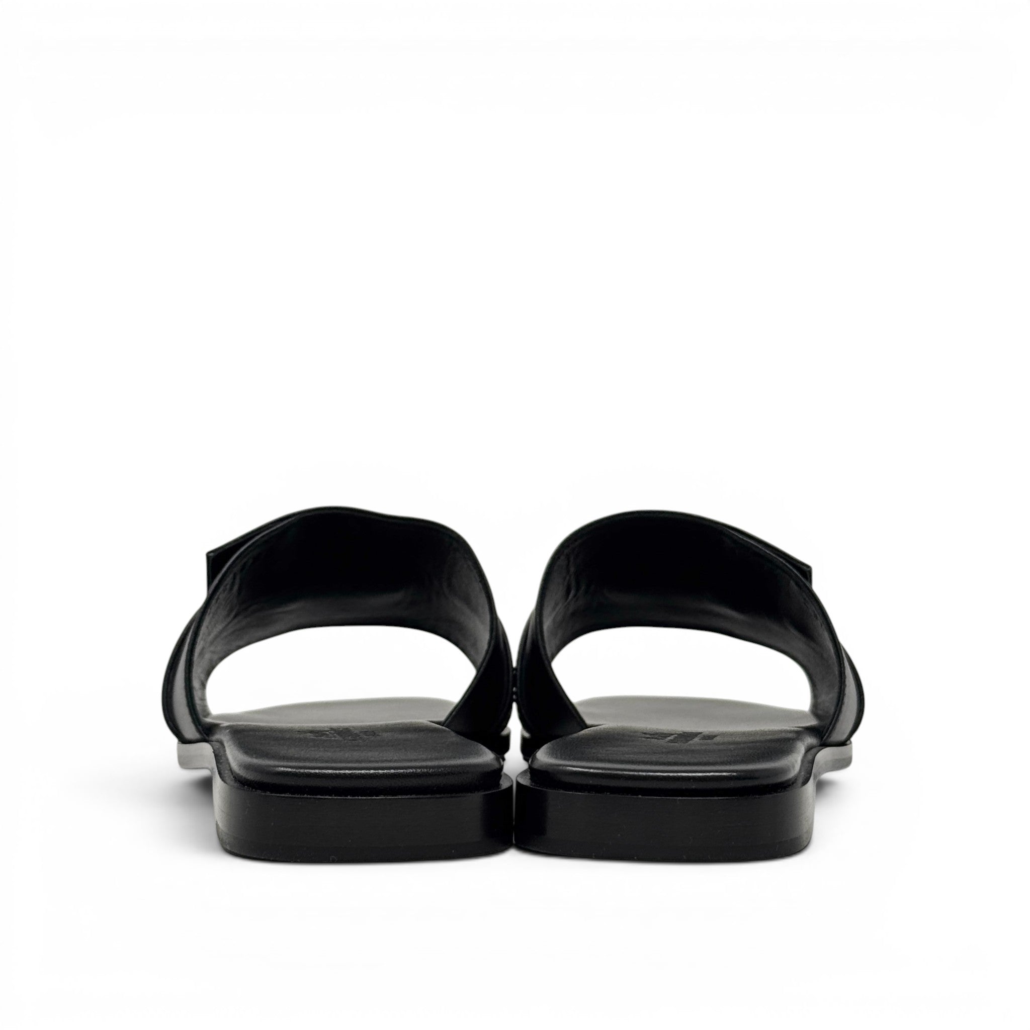 Hermes Noir Giulia Sandal 37.5
