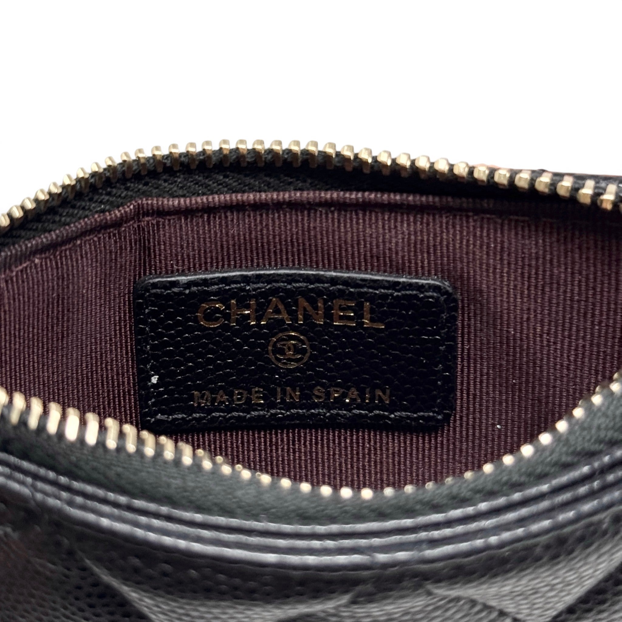 Chanel Black Classic Zipped Card Holder