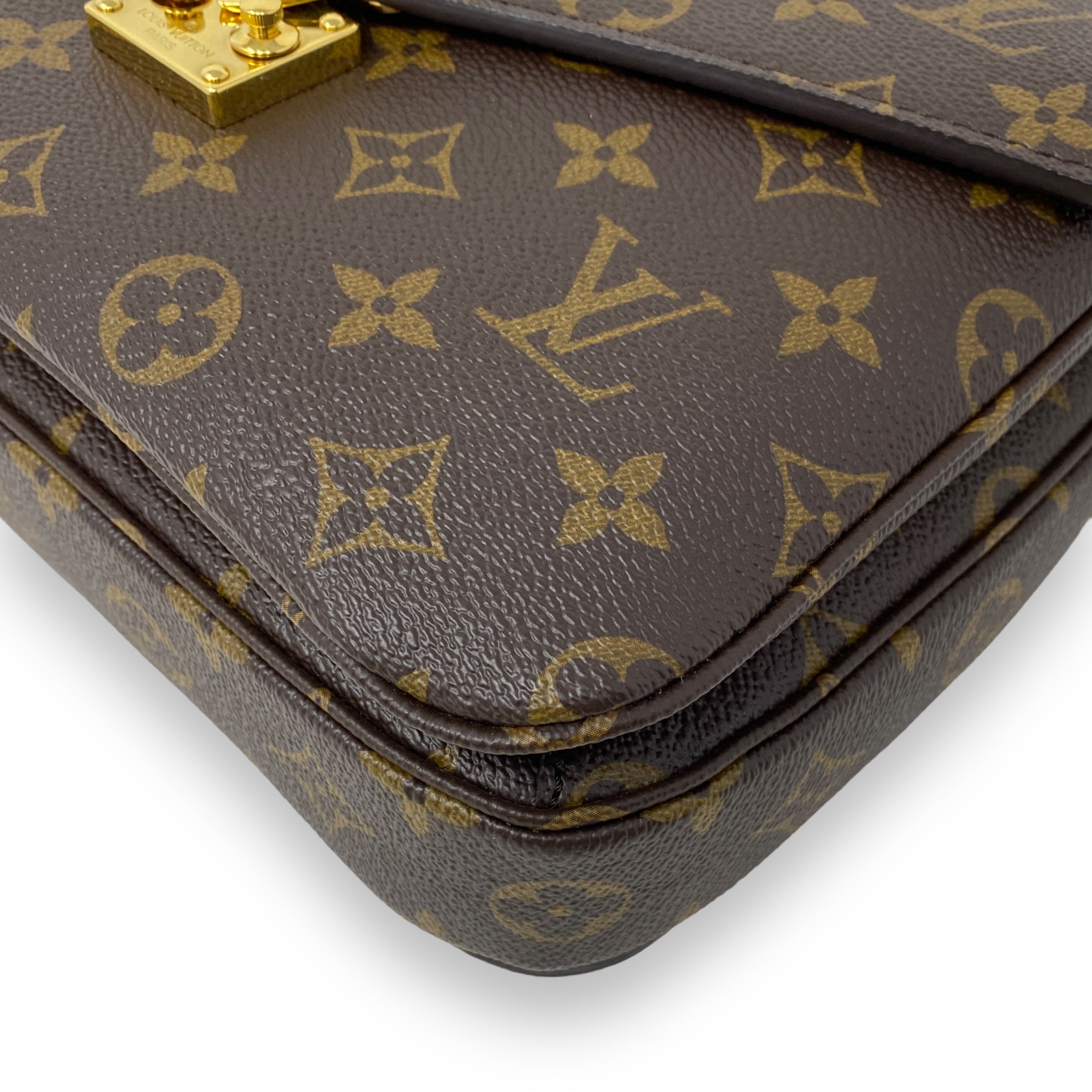 Louis Vuitton Monogram Pochette Metis