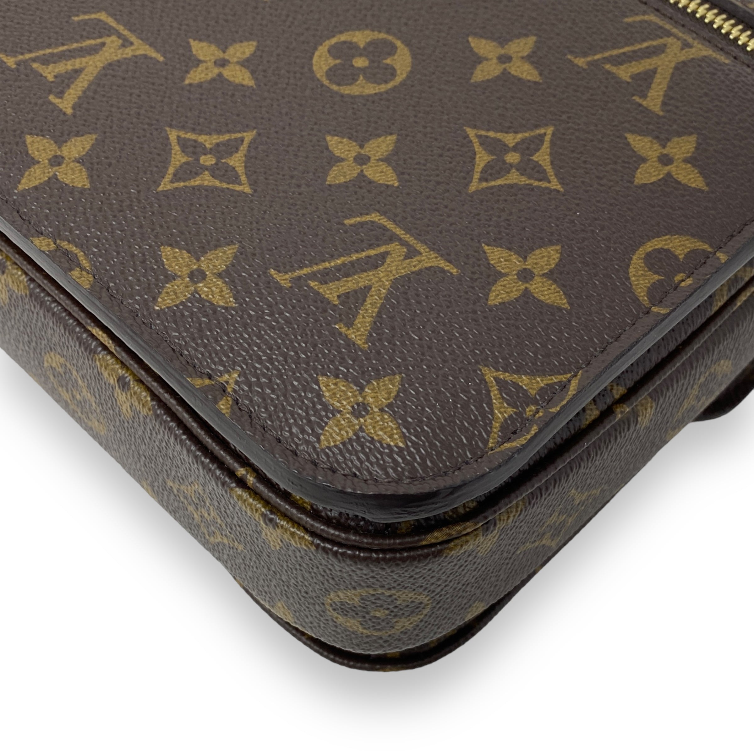 Louis Vuitton Monogram Pochette Metis