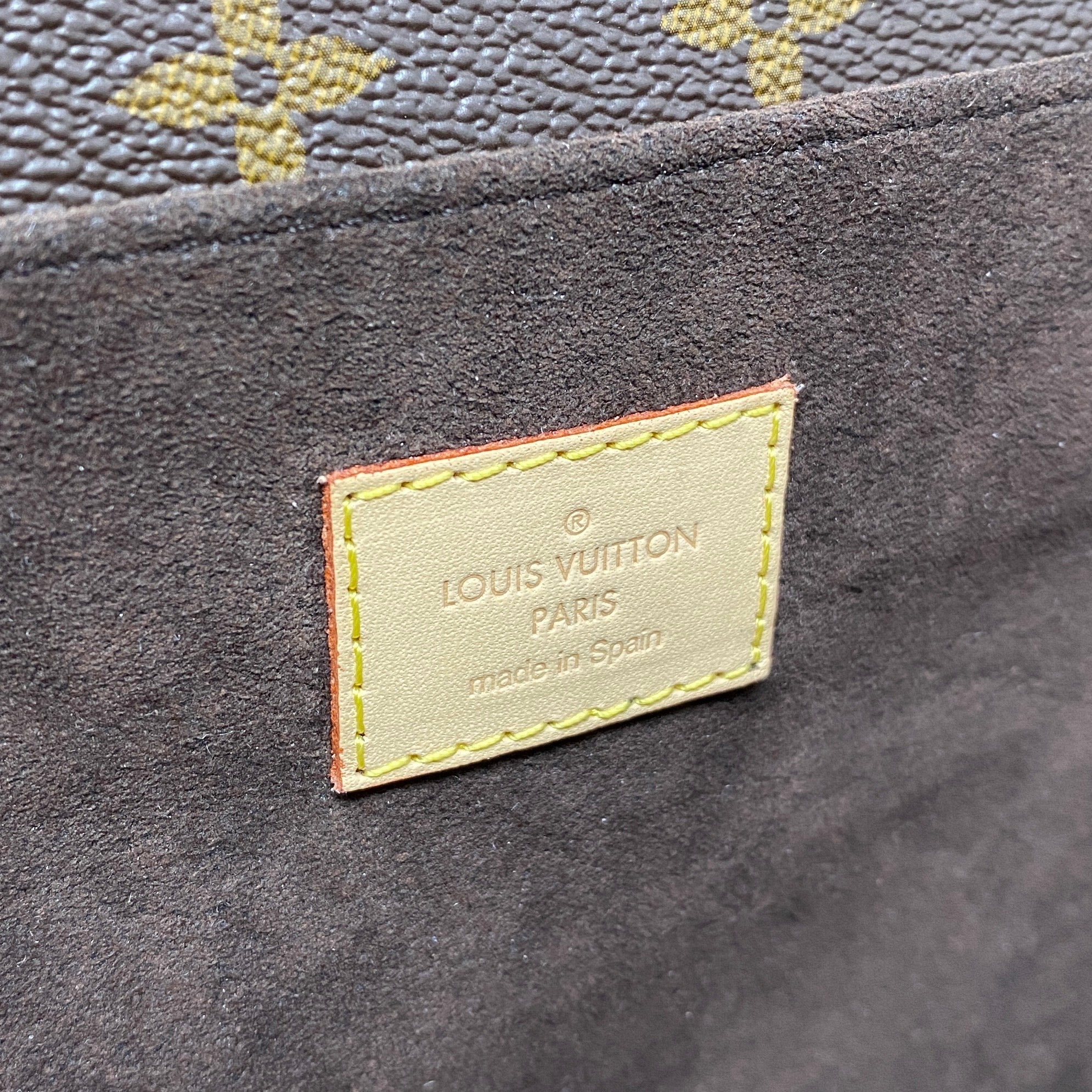 Louis Vuitton Monogram Pochette Metis