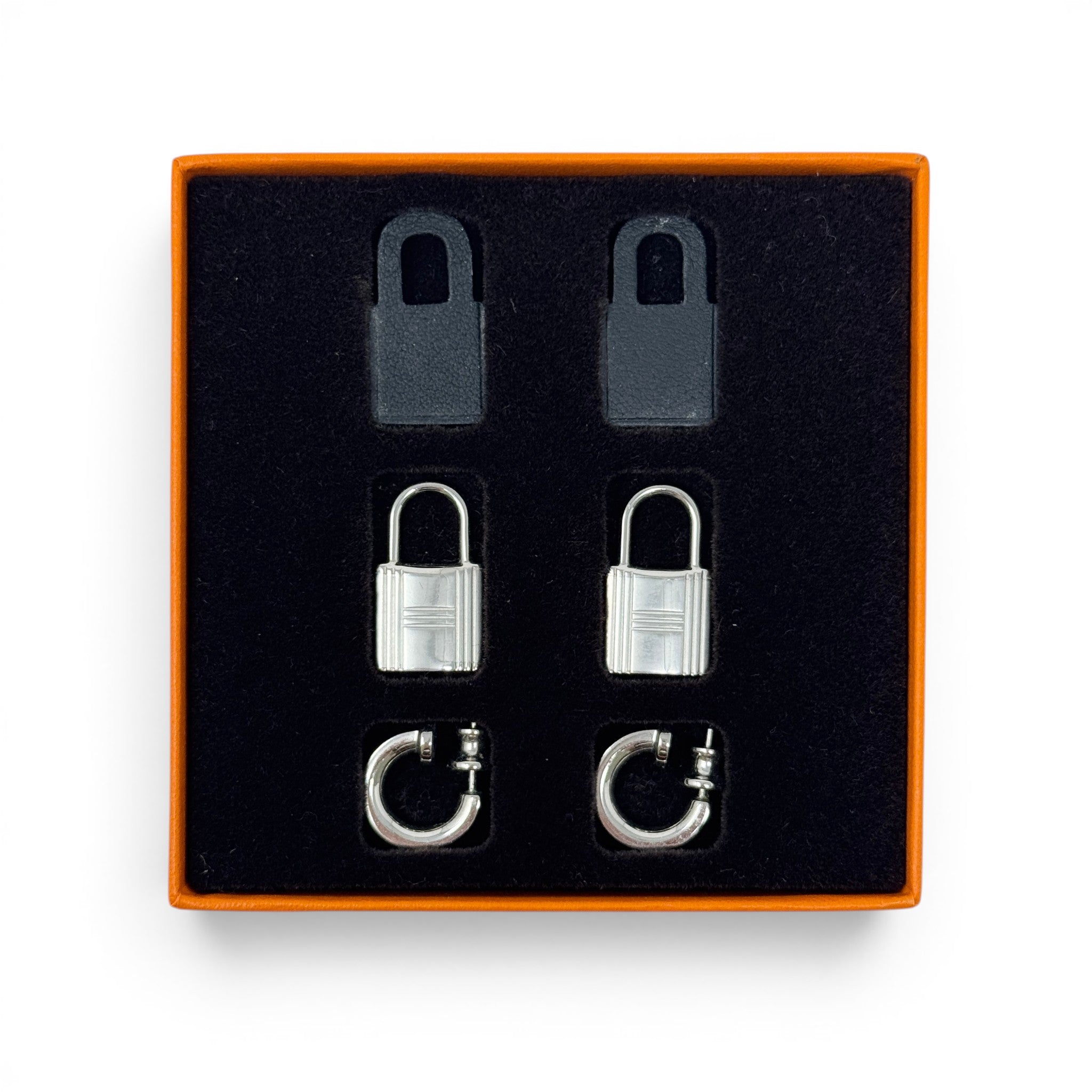 Hermes Noir O’Kelly Earrings