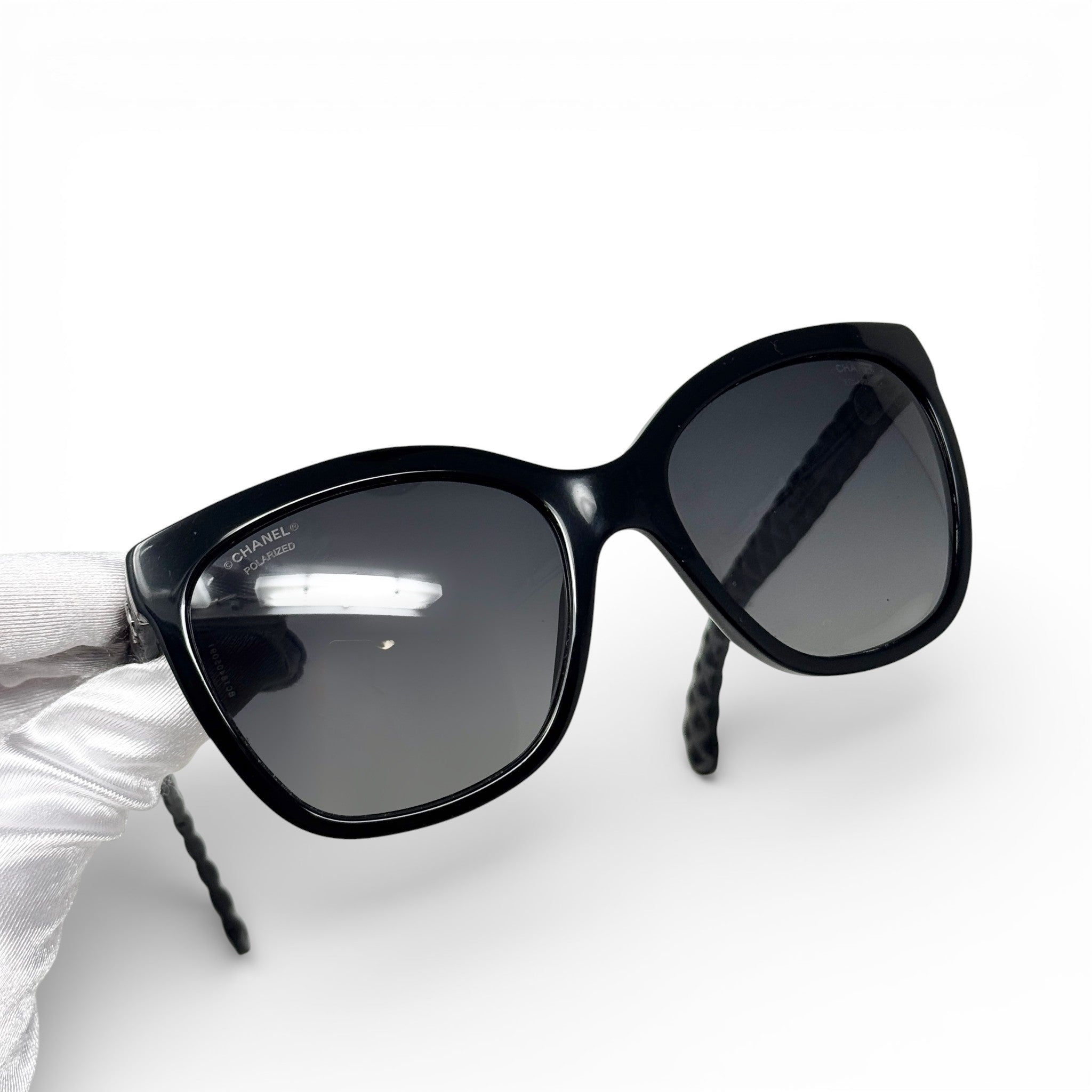 Chanel Black CC Logo Polarized Sunglasses 5288-Q
