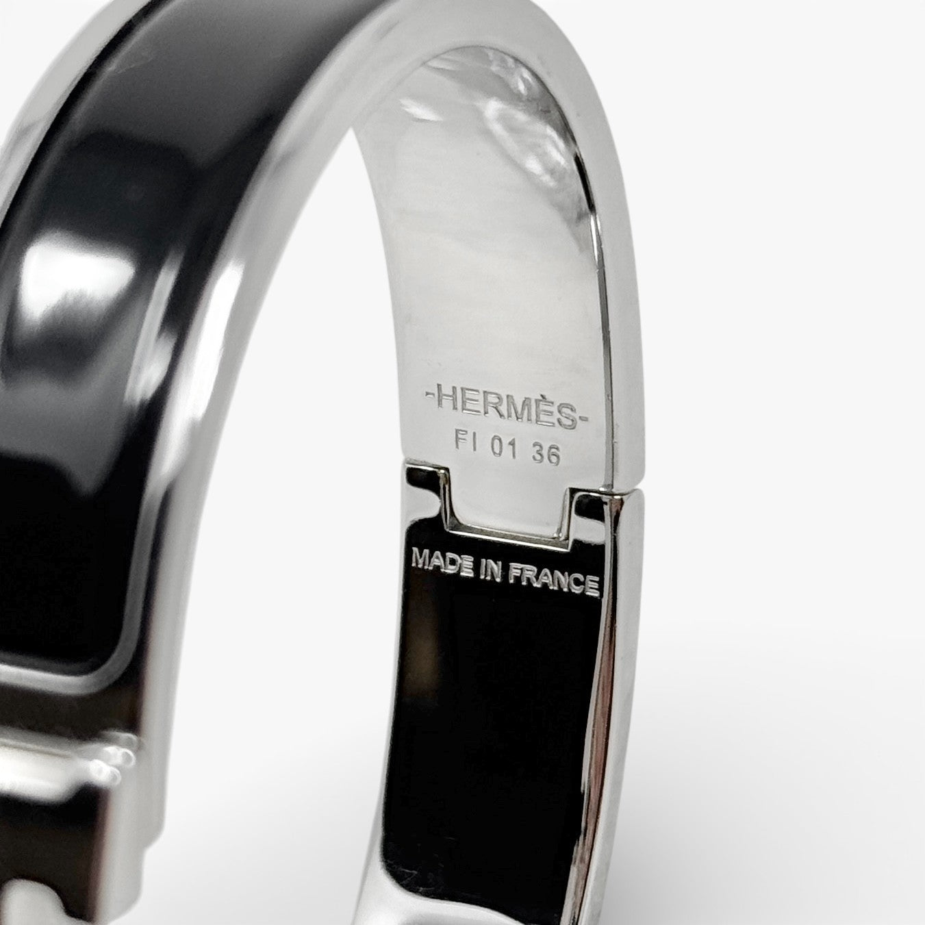 Hermes Noir Clic H Bracelet PM