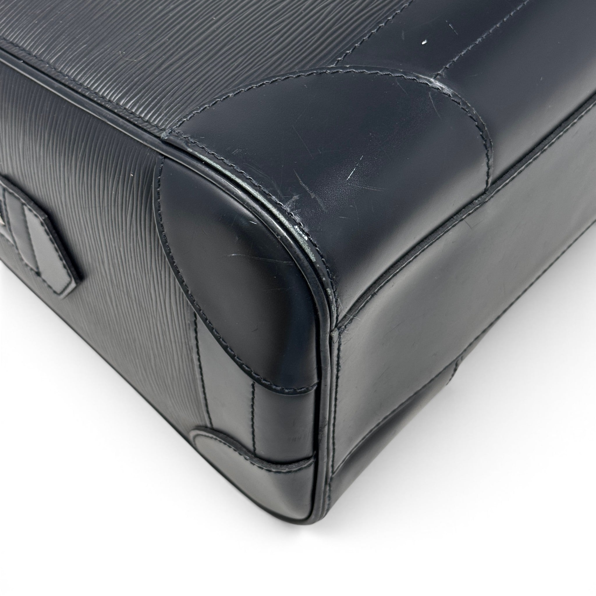 Louis Vuitton Black Epi Sac de Ville Bourget