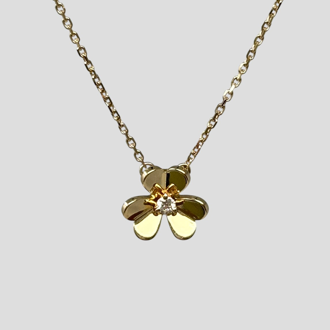 Van Cleef & Arpels Yellow Gold Mini Frivole Pendant