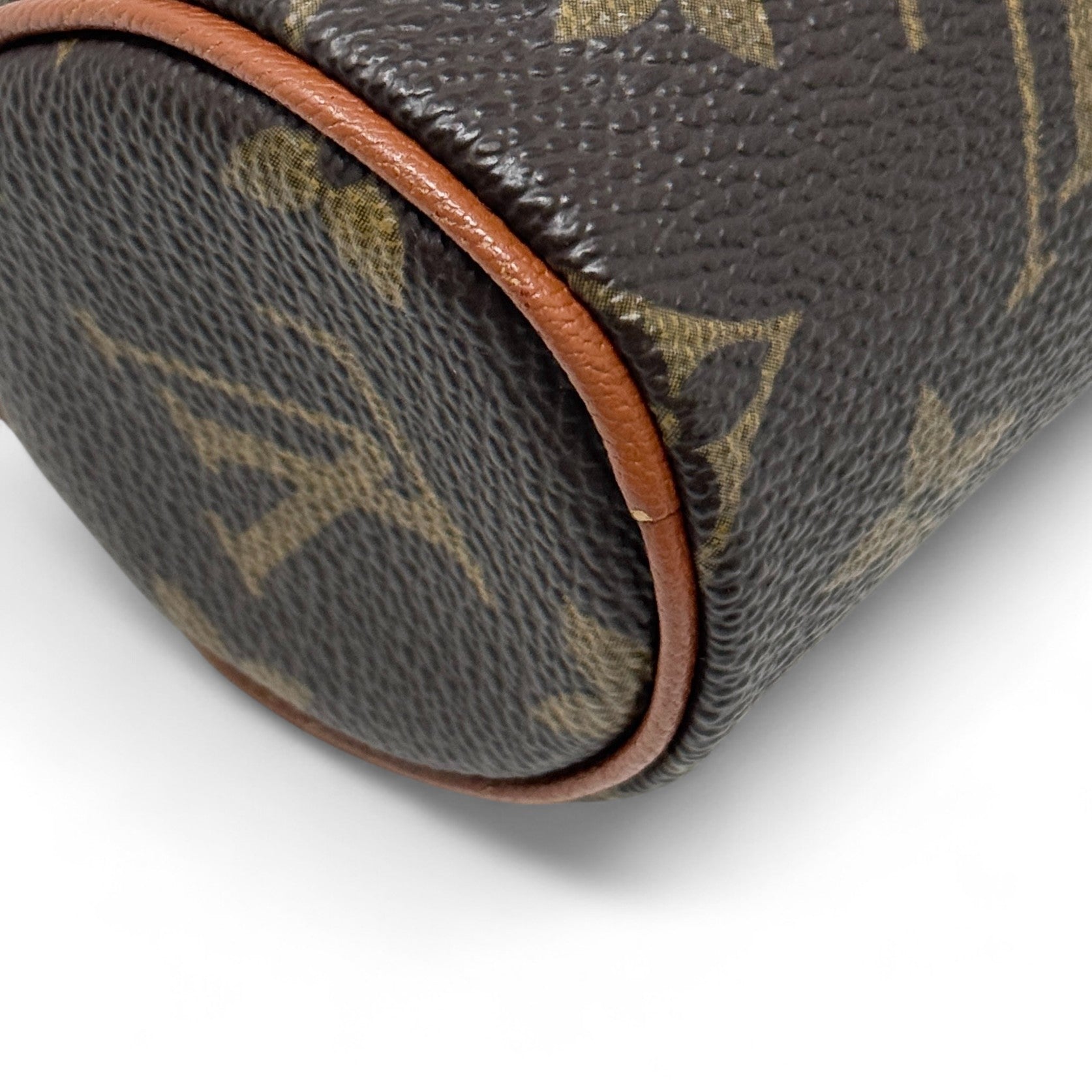 Louis Vuitton Monogram Mini Papillon Pochette