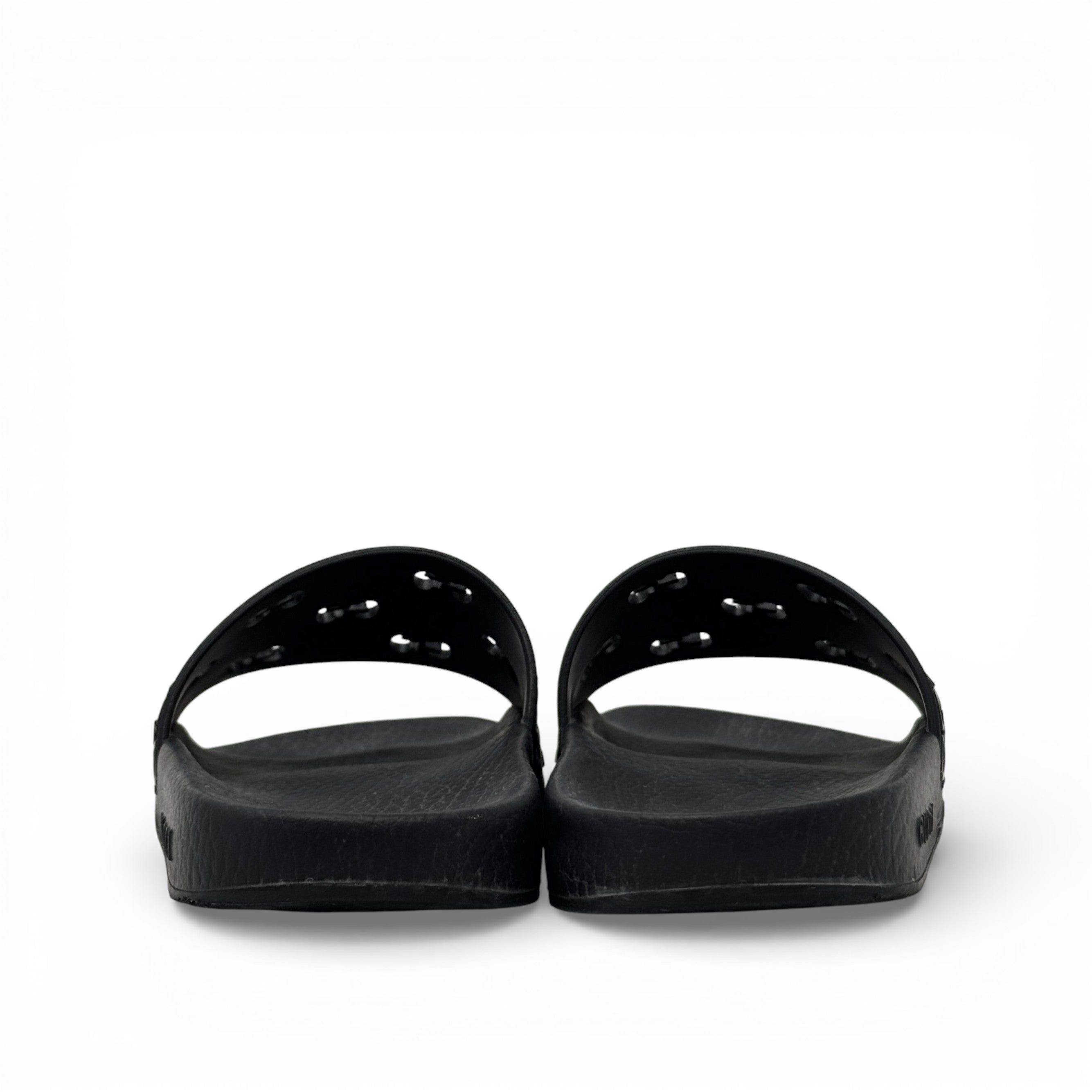 Gucci Black Rubber Logo Slides 41