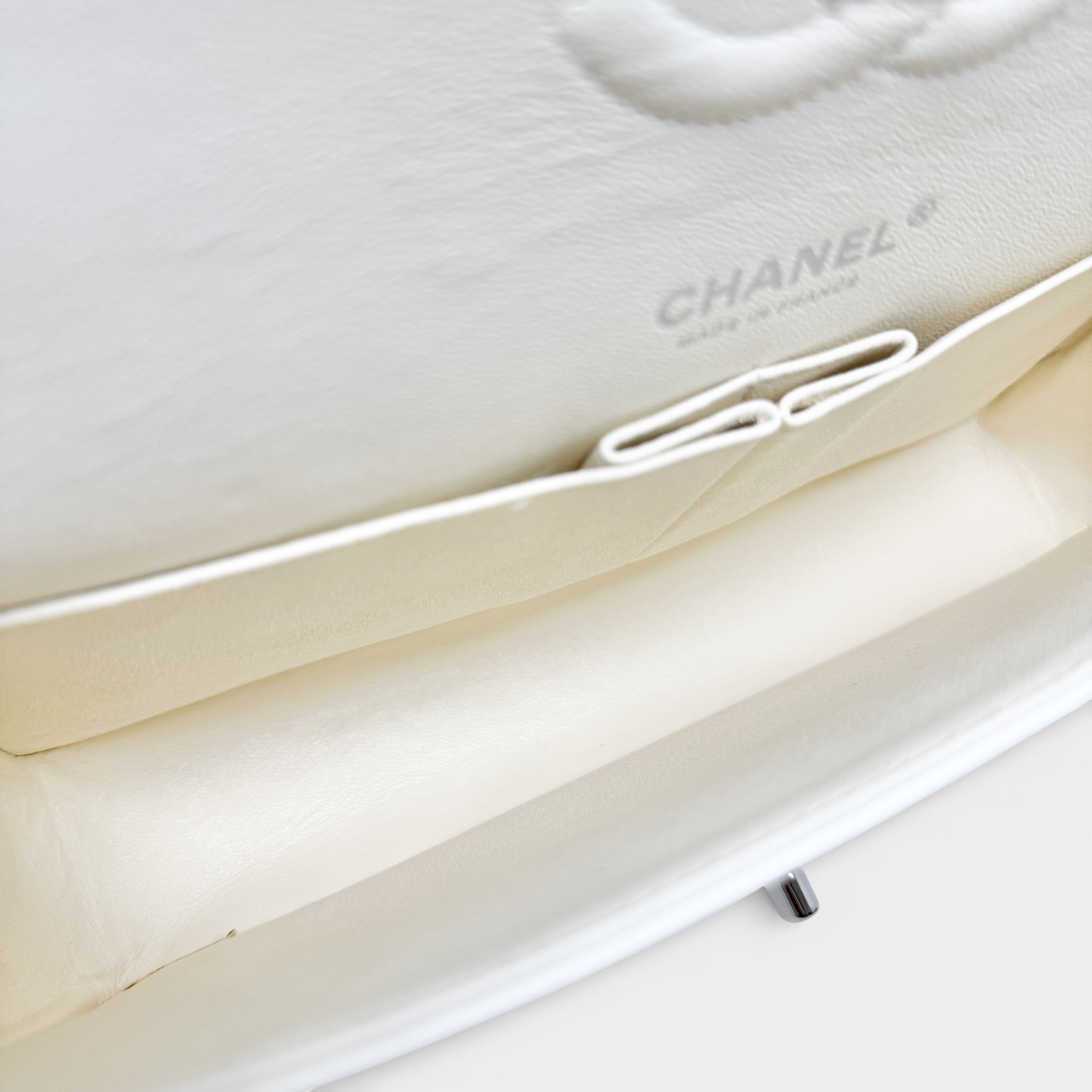 Chanel White Lambskin Medium Classic Flap