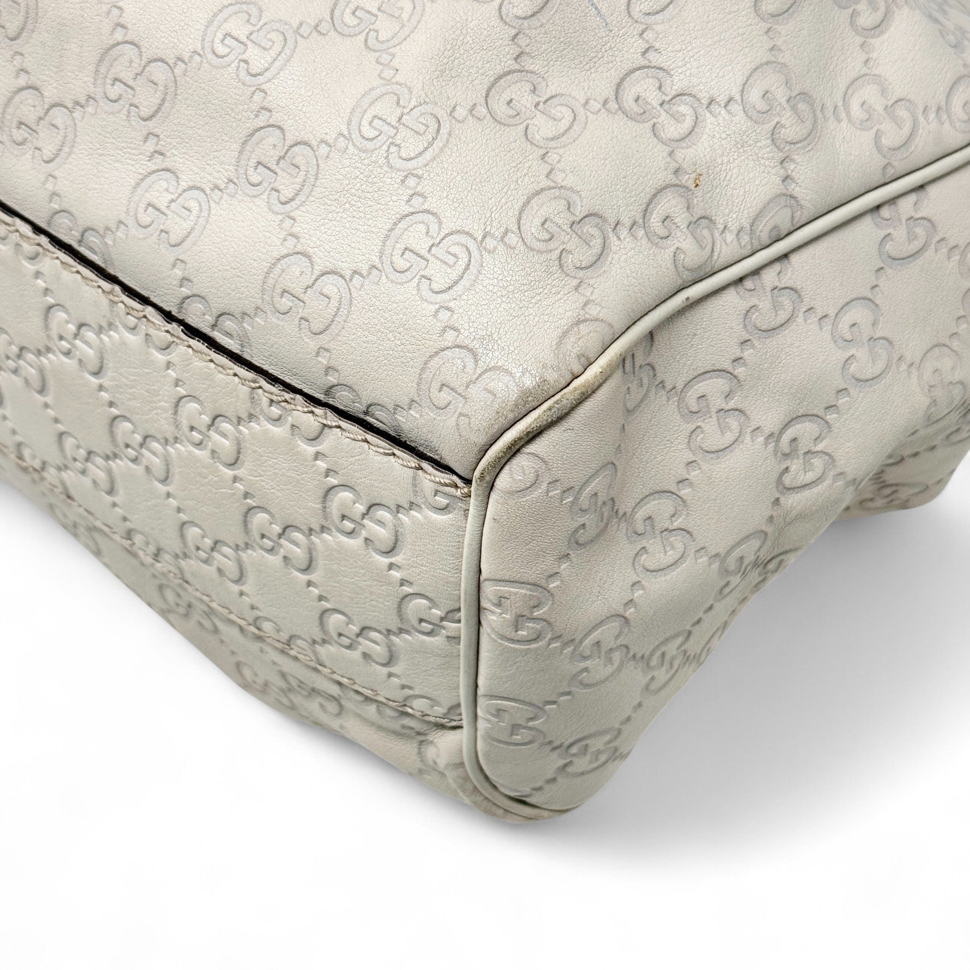 Gucci Ivory Guccissima Sukey Tote