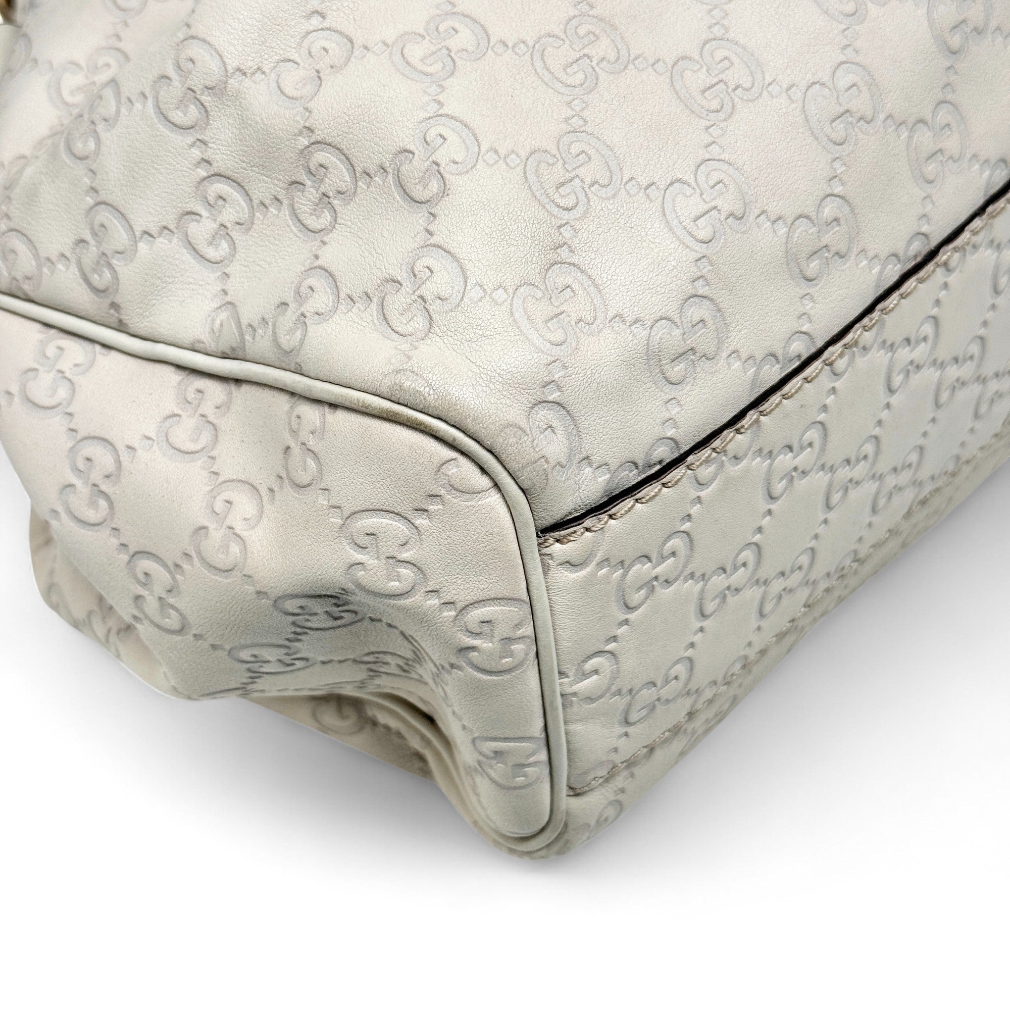 Gucci Ivory Guccissima Sukey Tote