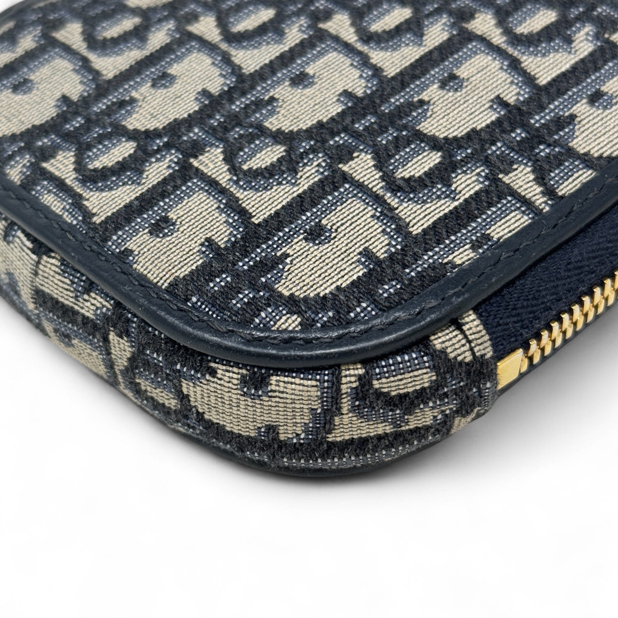 Dior Blue 30 Montaigne Call’in Phone Holder