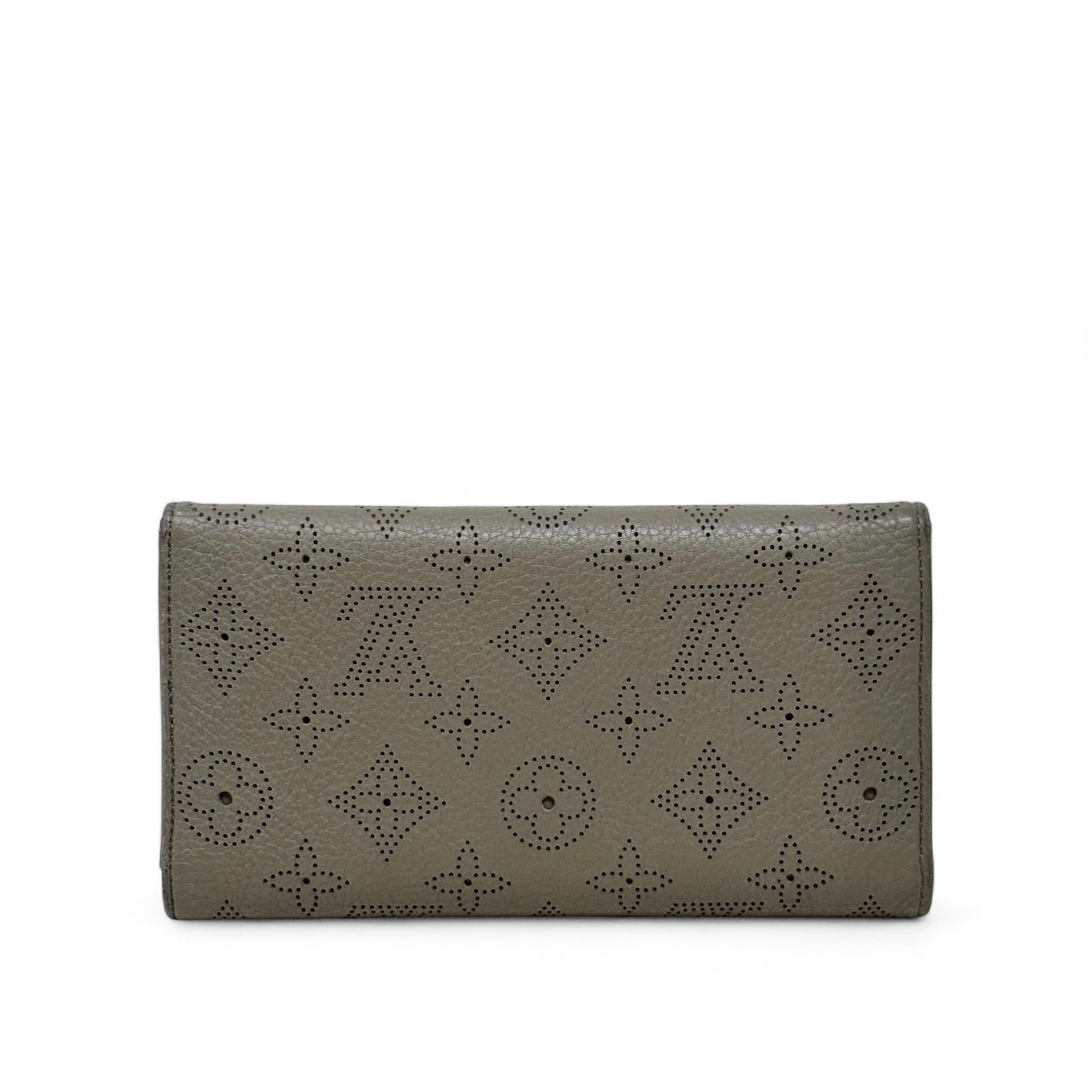 Louis Vuitton Grey Mahina Amelia Wallet