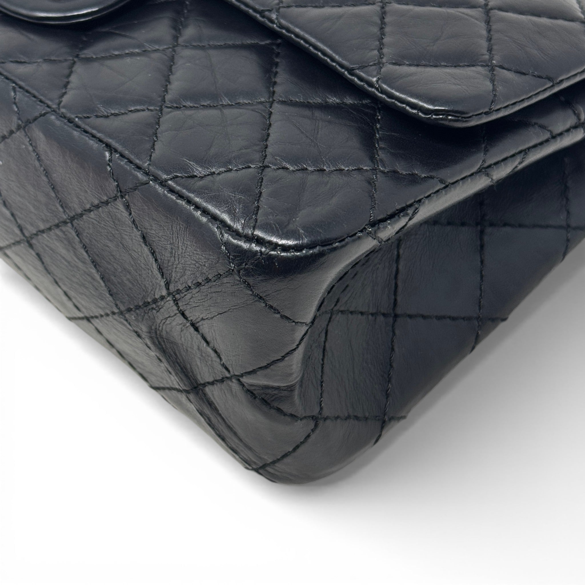 Chanel Black Crinkled 2.55 Reissue 225