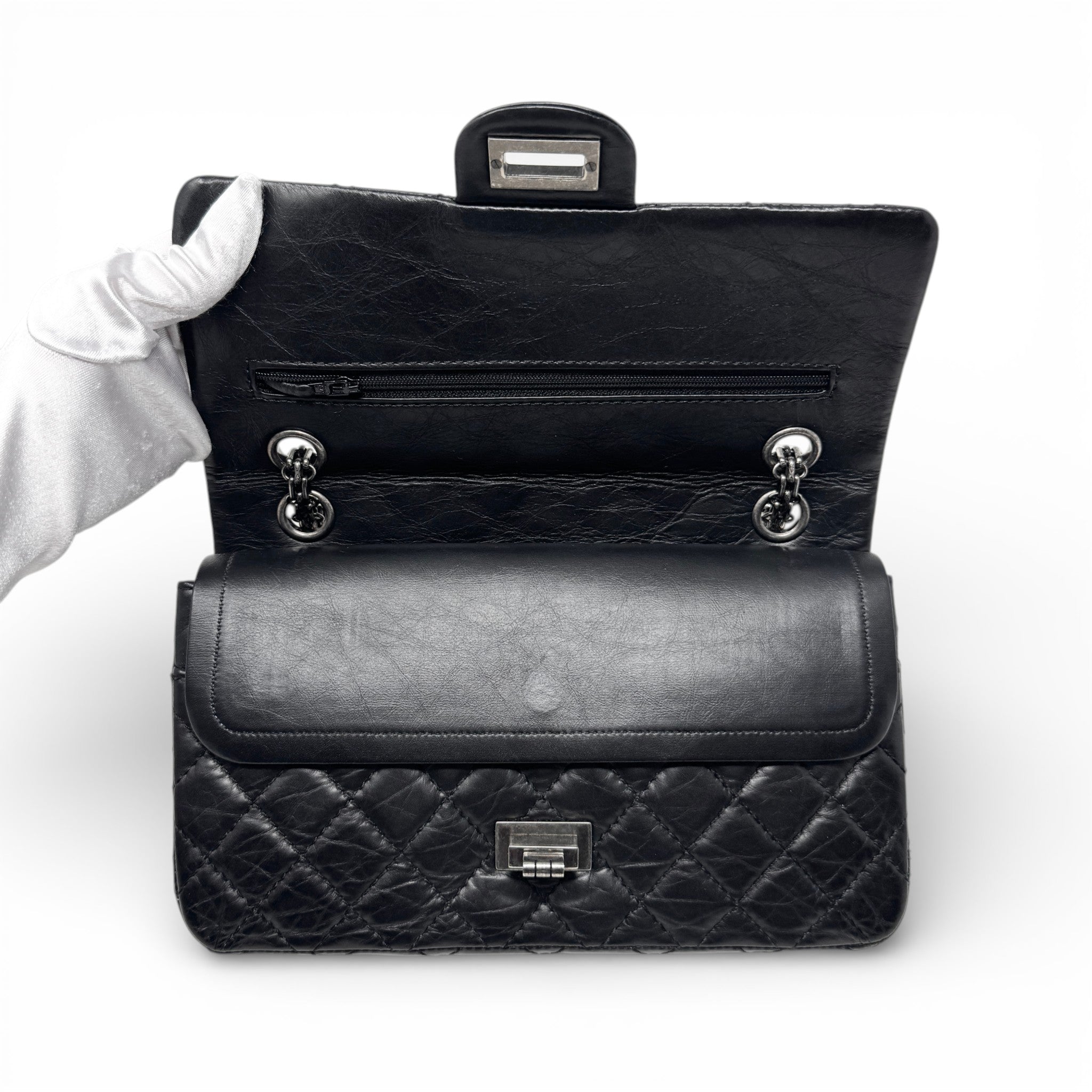 Chanel Black Crinkled 2.55 Reissue 225