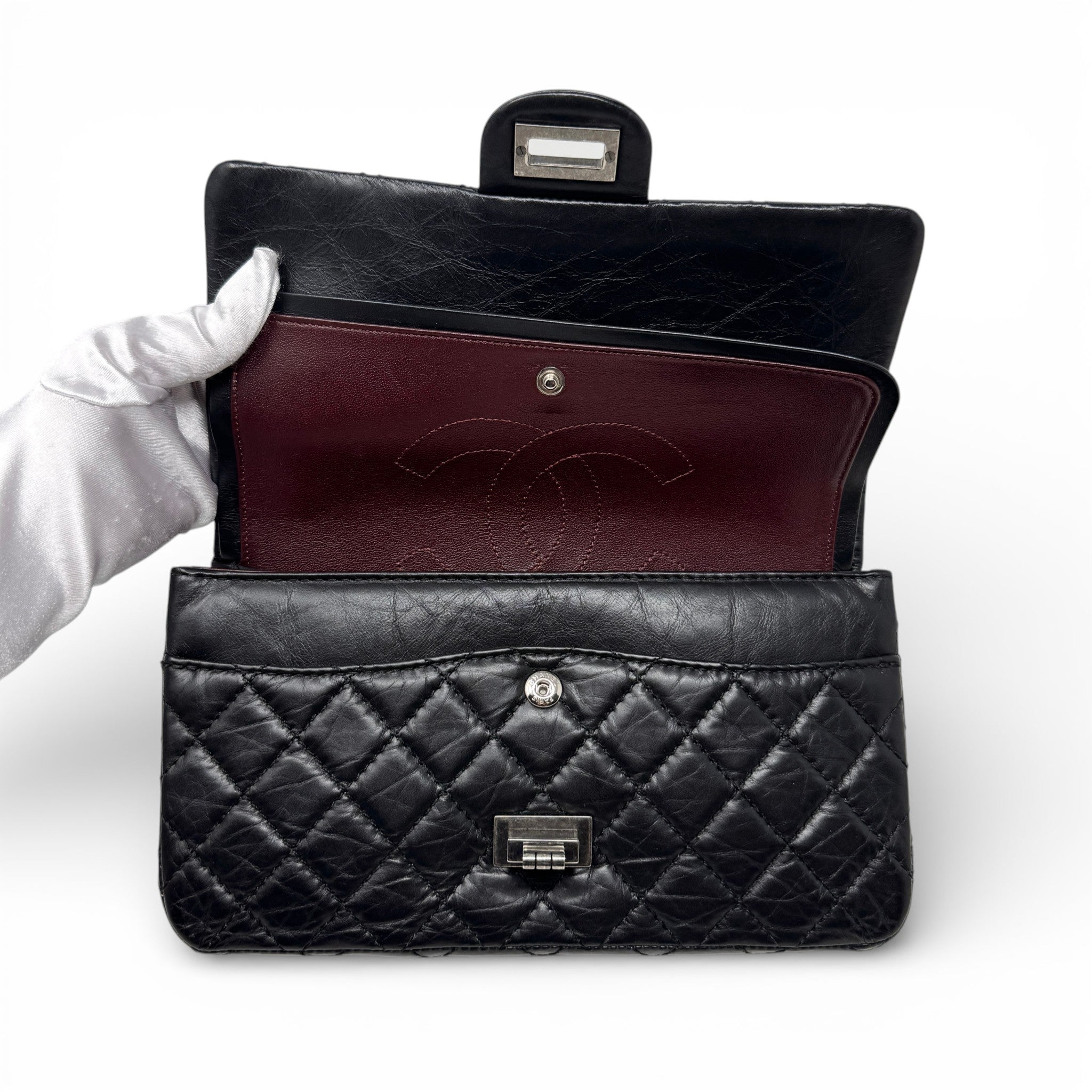 Chanel Black Crinkled 2.55 Reissue 225