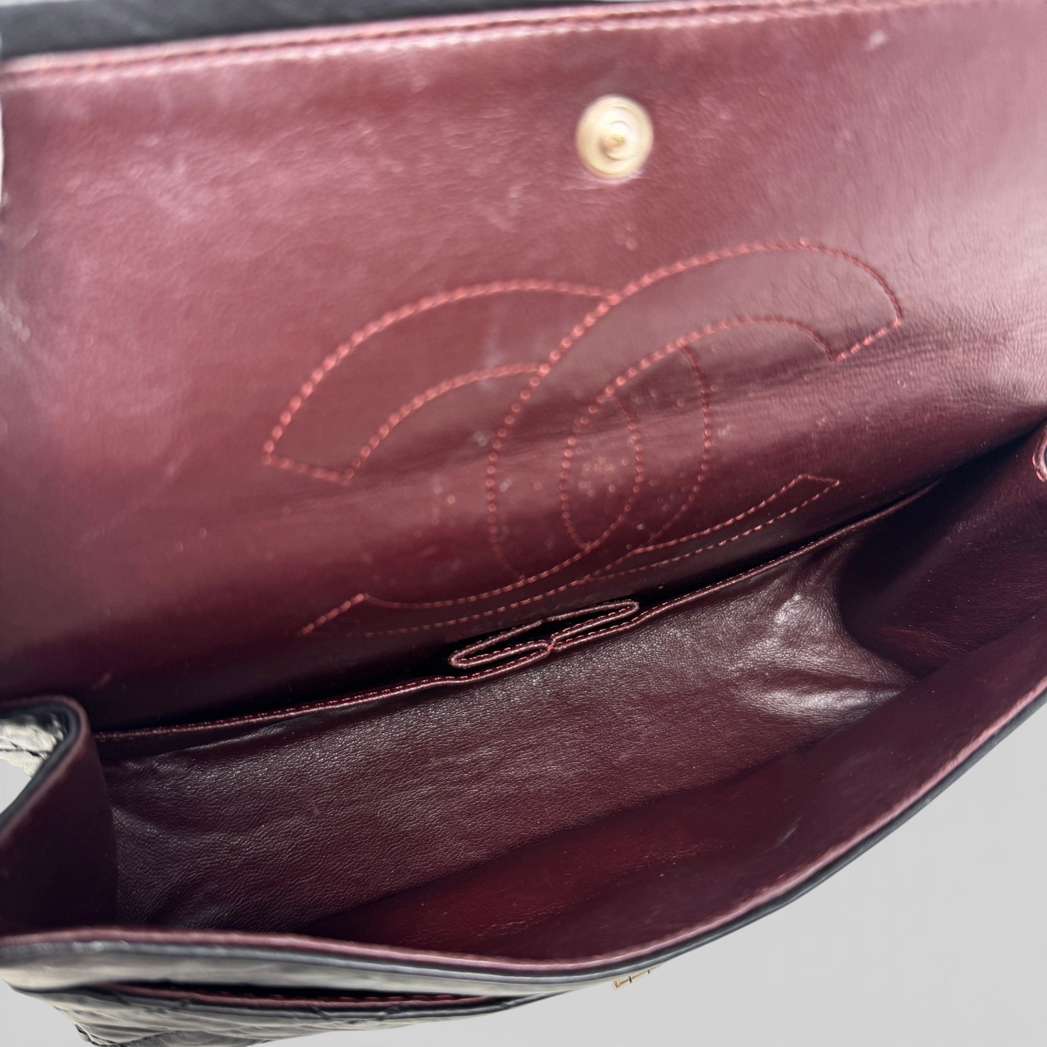 Chanel Black Calfskin 2.55 Reissue 225