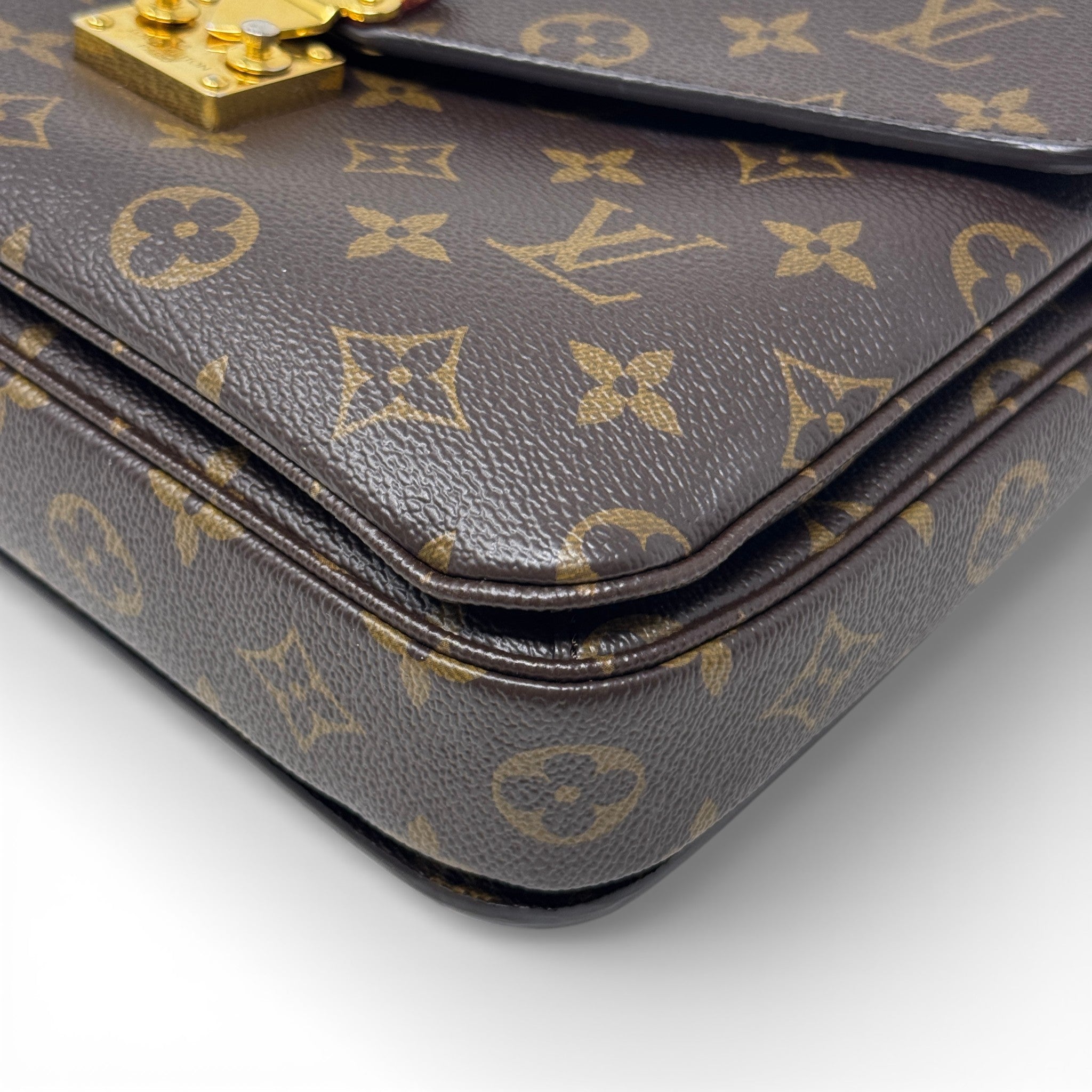 Louis Vuitton Monogram Pochette Metis