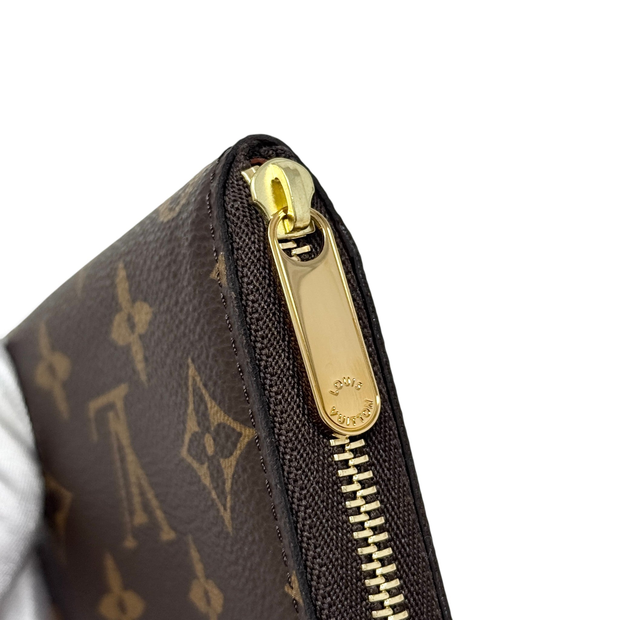 Louis Vuitton Monogram Zippy Coin Purse
