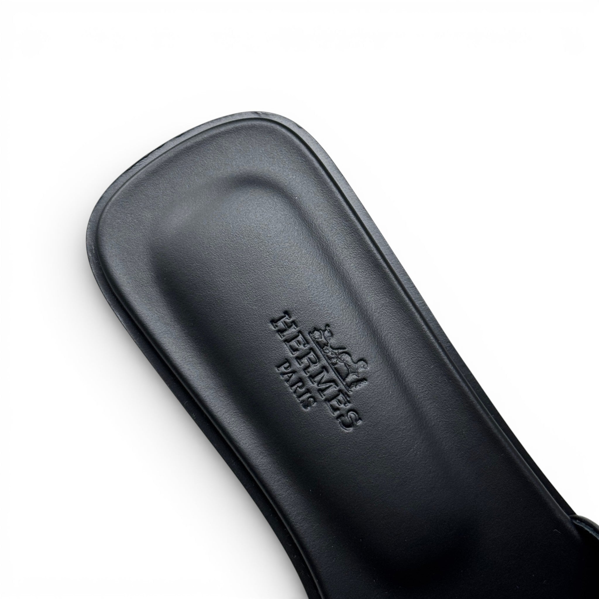 Hermes Noir Oran Sandals 36.5