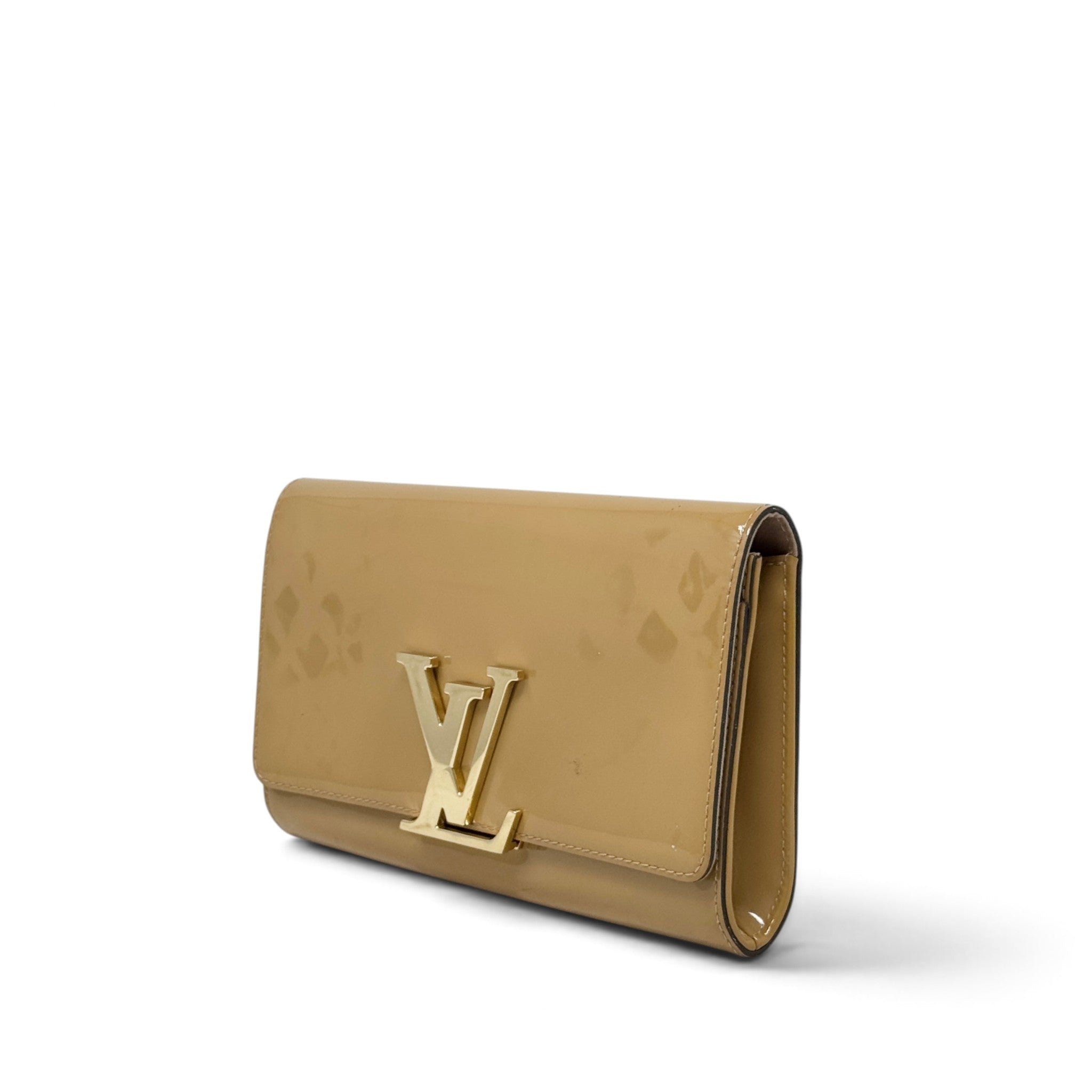 Louis Vuitton Beige Vernis Louise Clutch