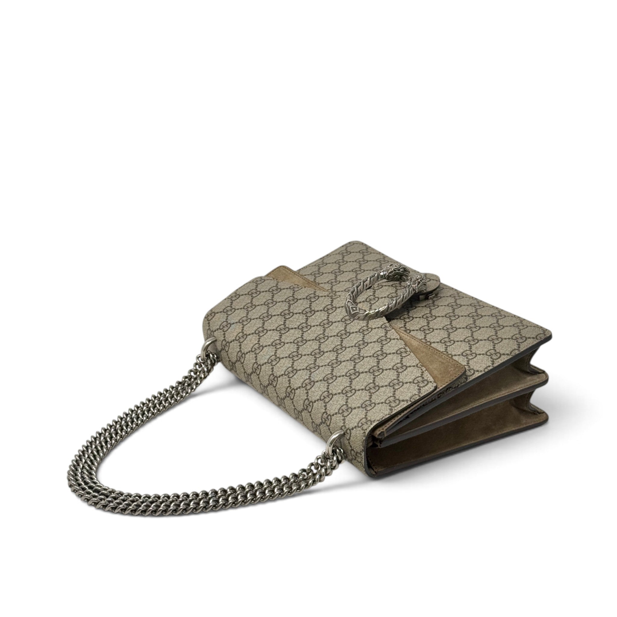 Gucci GG Supreme Medium Dionysus
