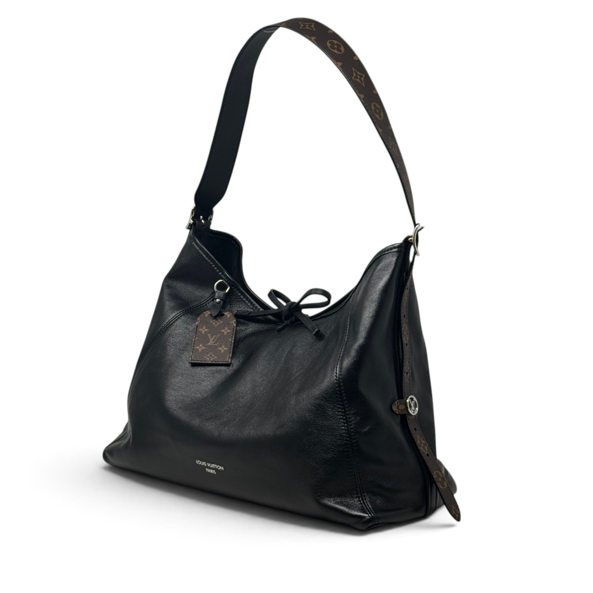 Louis Vuitton Black CarryAll Vibe MM