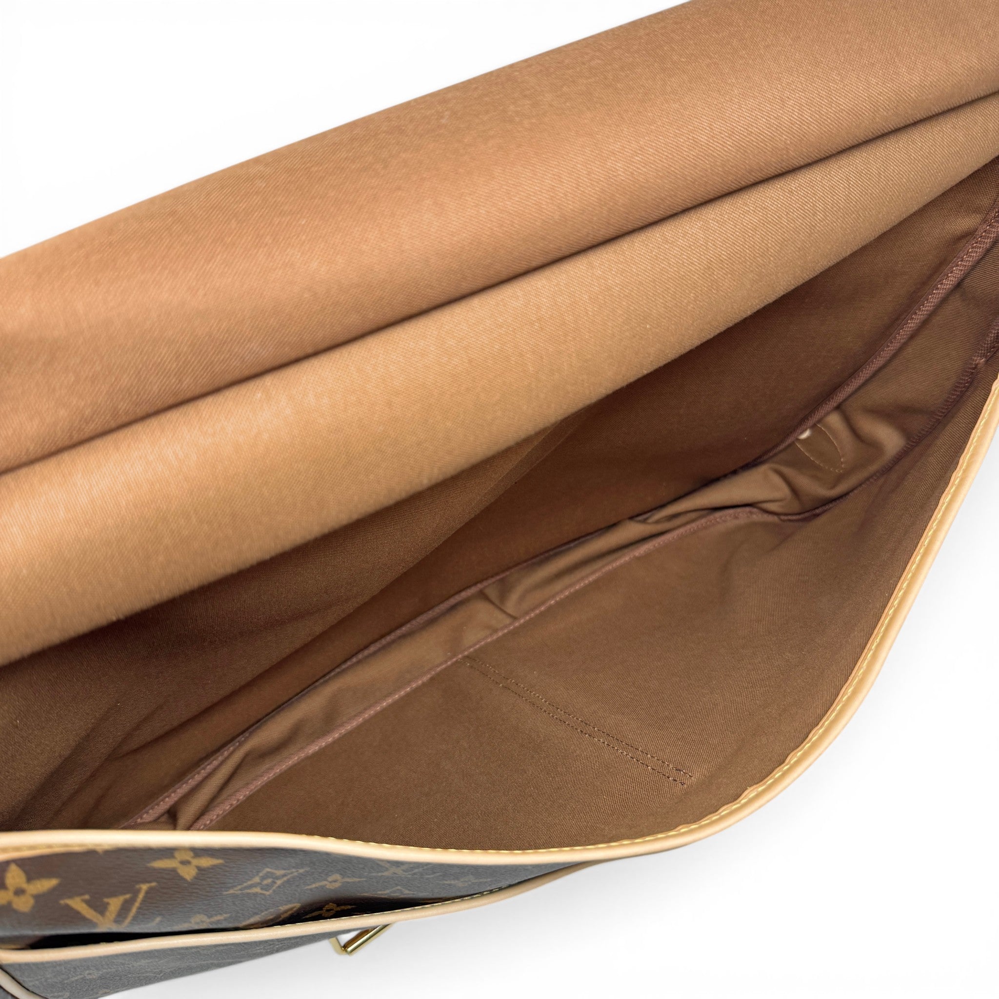 Louis Vuitton Monogram Hunting Bag