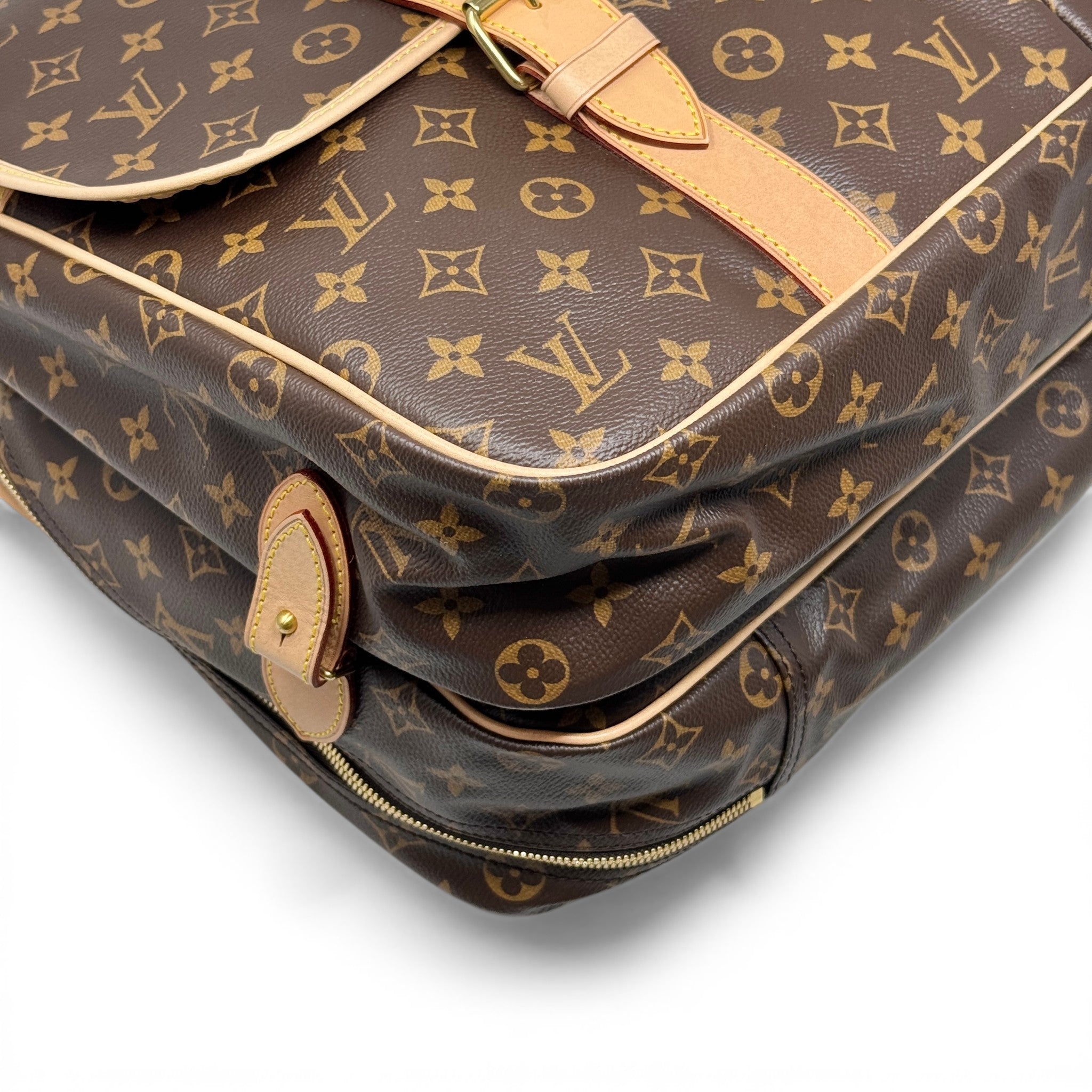 Louis Vuitton Monogram Hunting Bag